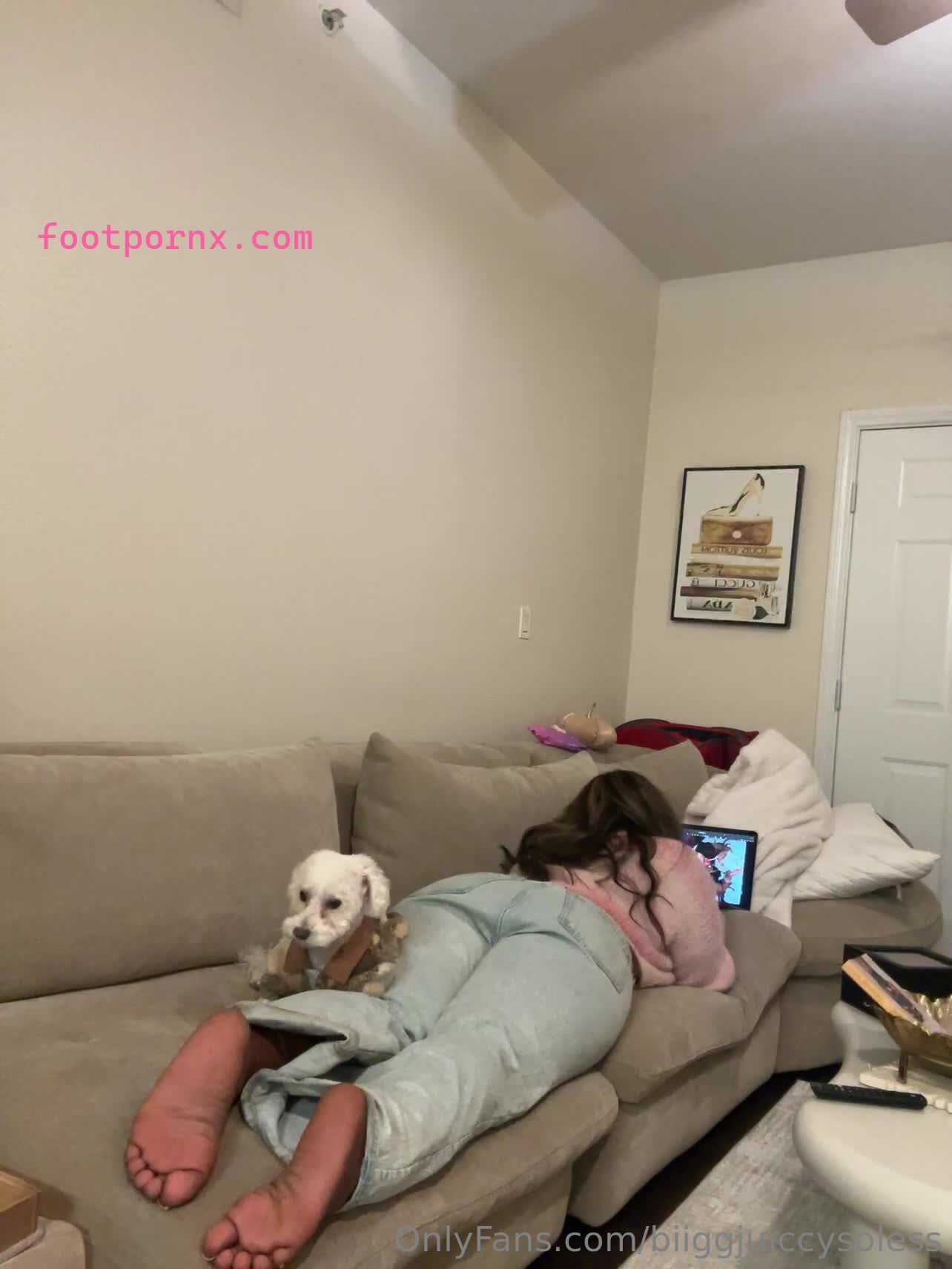 biiggjuiccysoless ebony oily soles 10