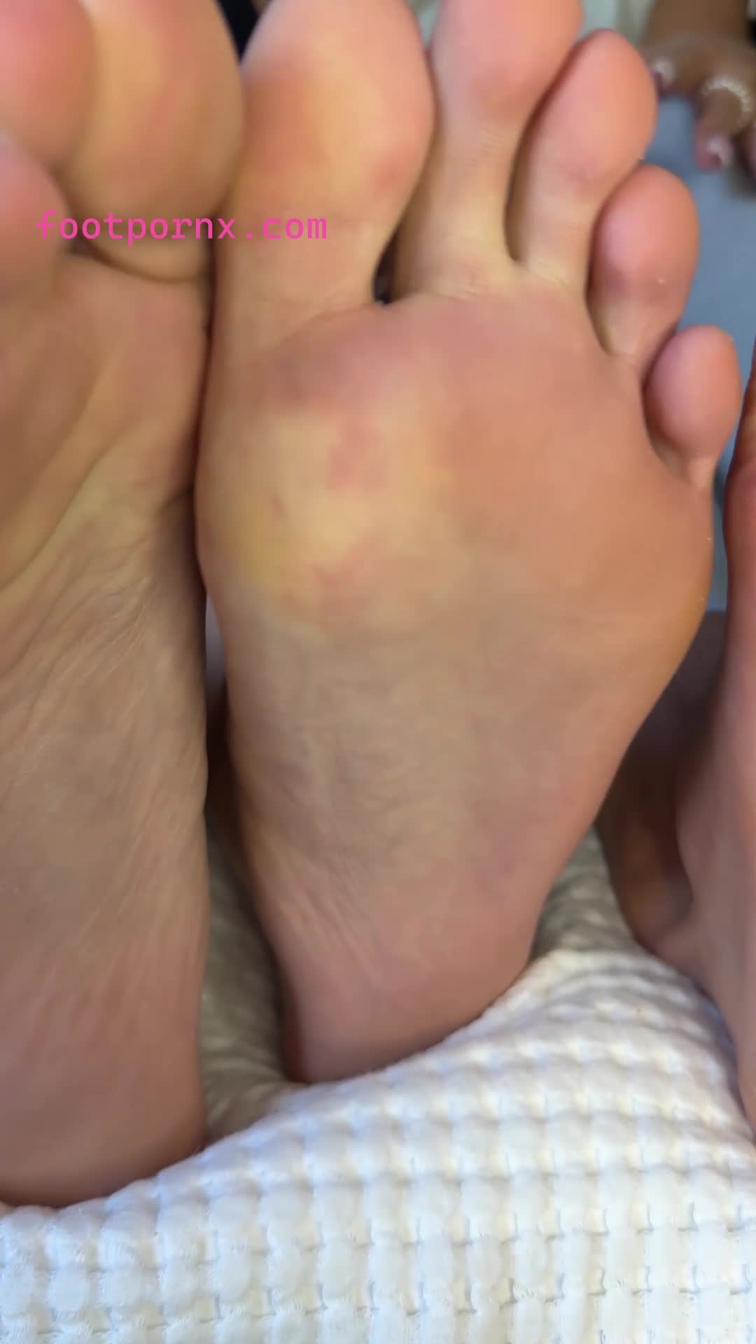 germangirlnextdoor95 pretty girl with long toes 7