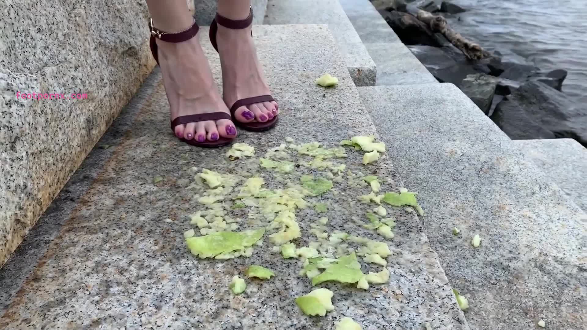 vixenarches hot foot queen [RETIRED] 170