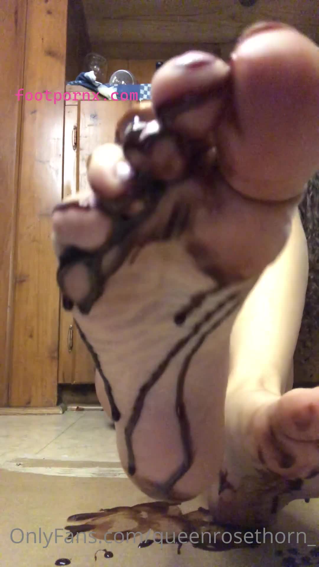 queenrosethorn_ hot teen foot model [RETIRED] 40