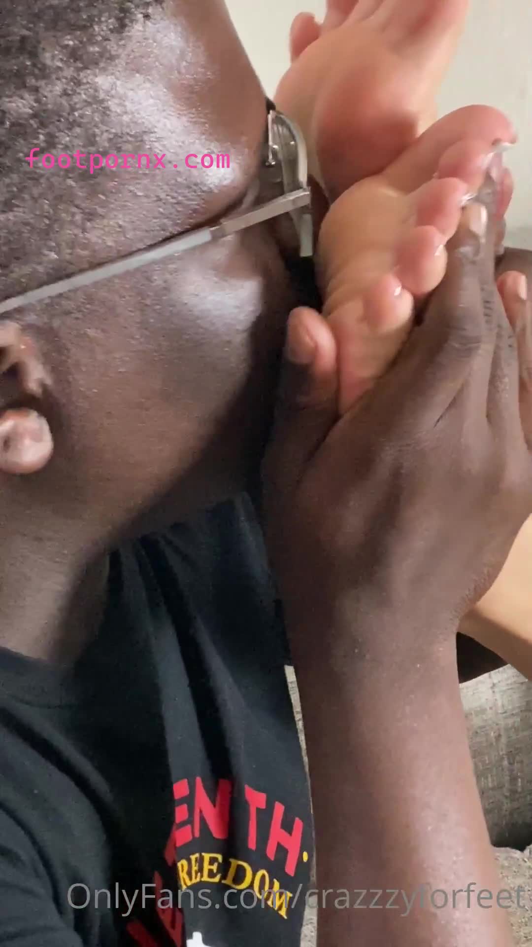 crazzzyforfeet footjob from one of the pioneers 3