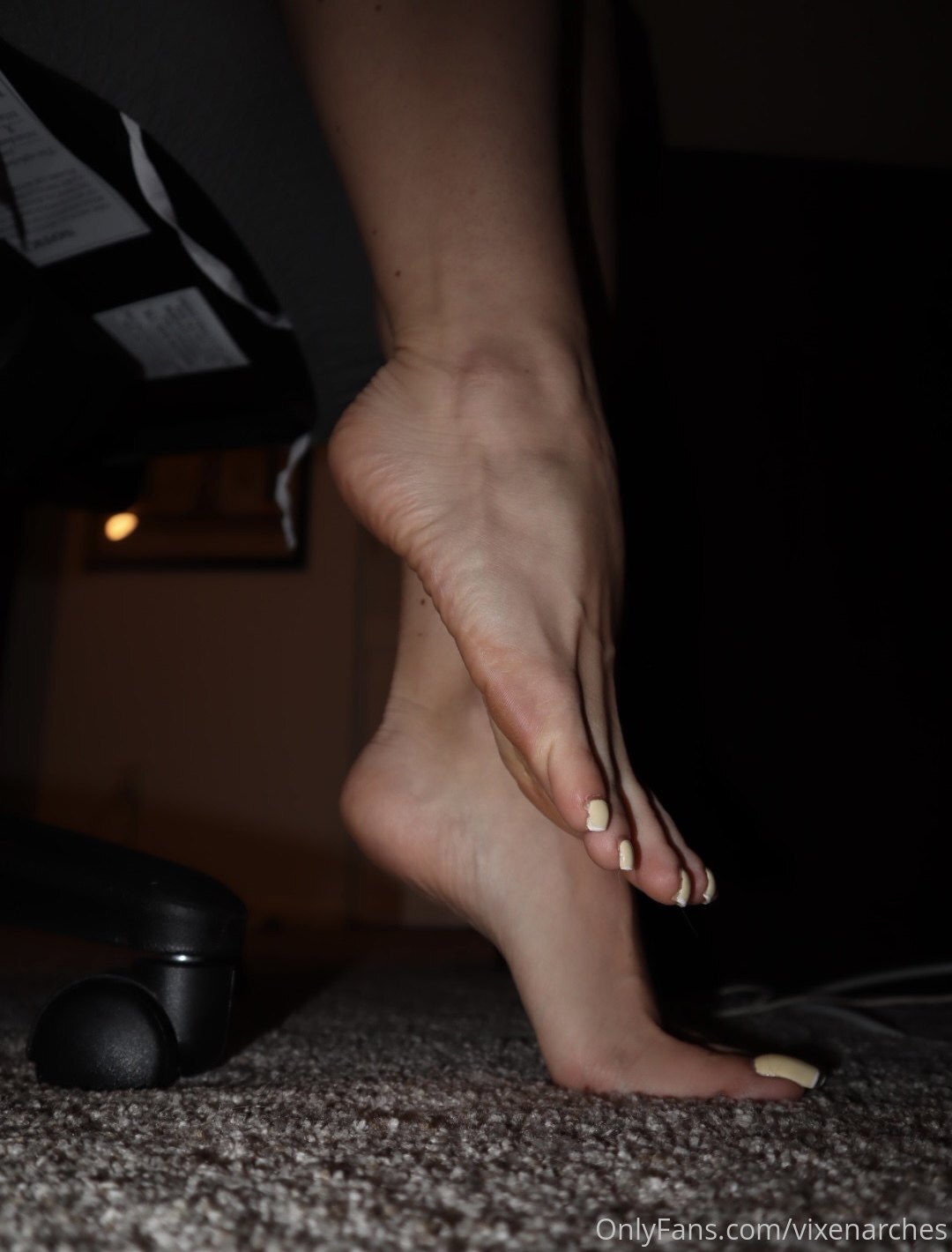 vixenarches feet