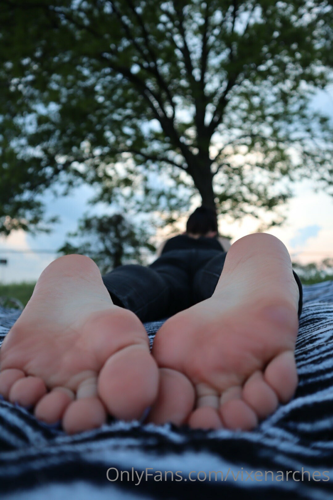 vixenarches feet