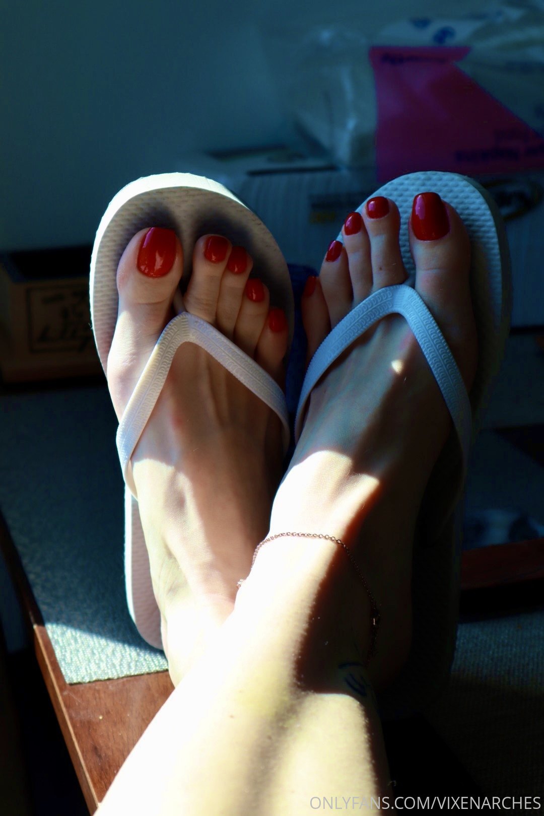 vixenarches feet