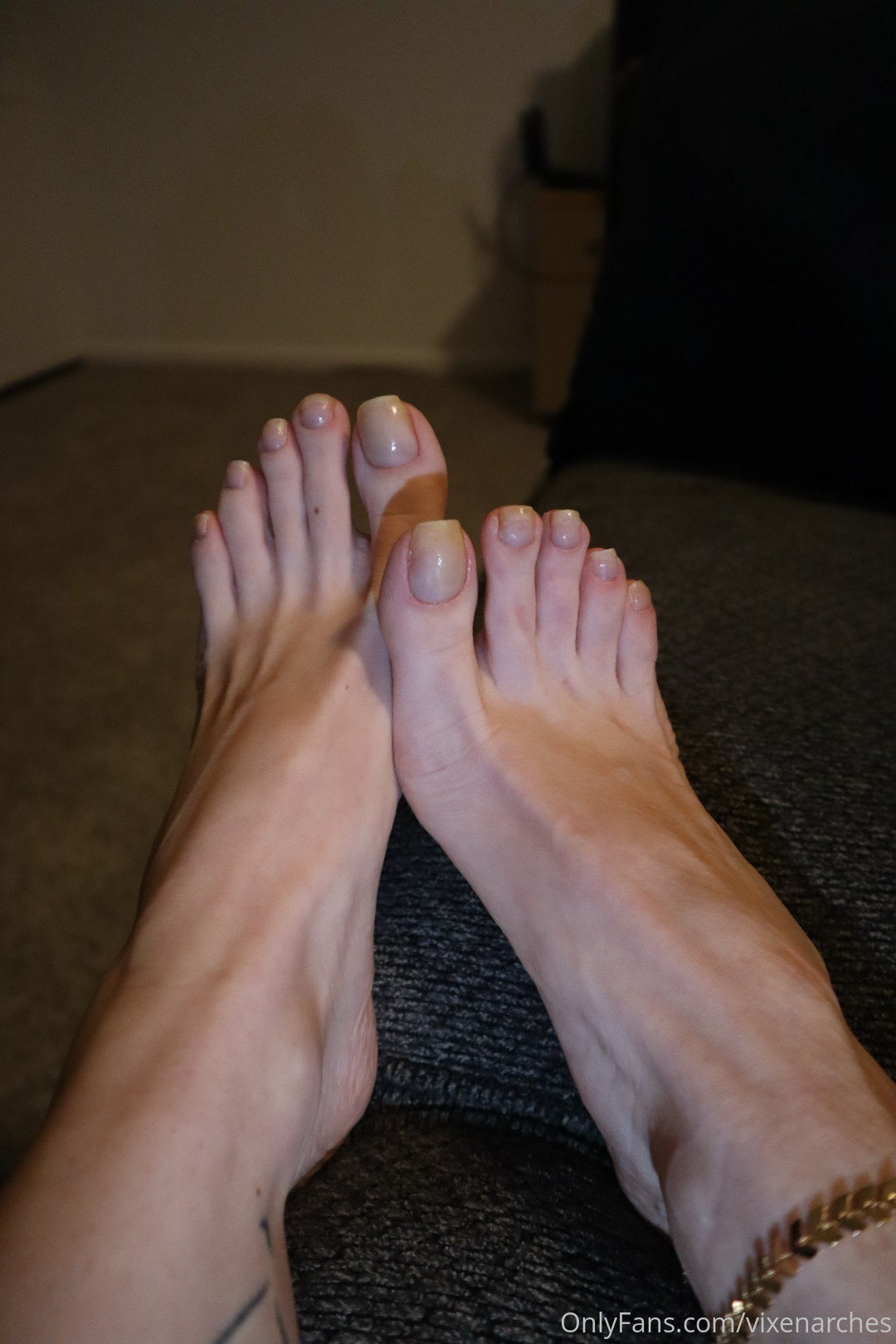 vixenarches feet