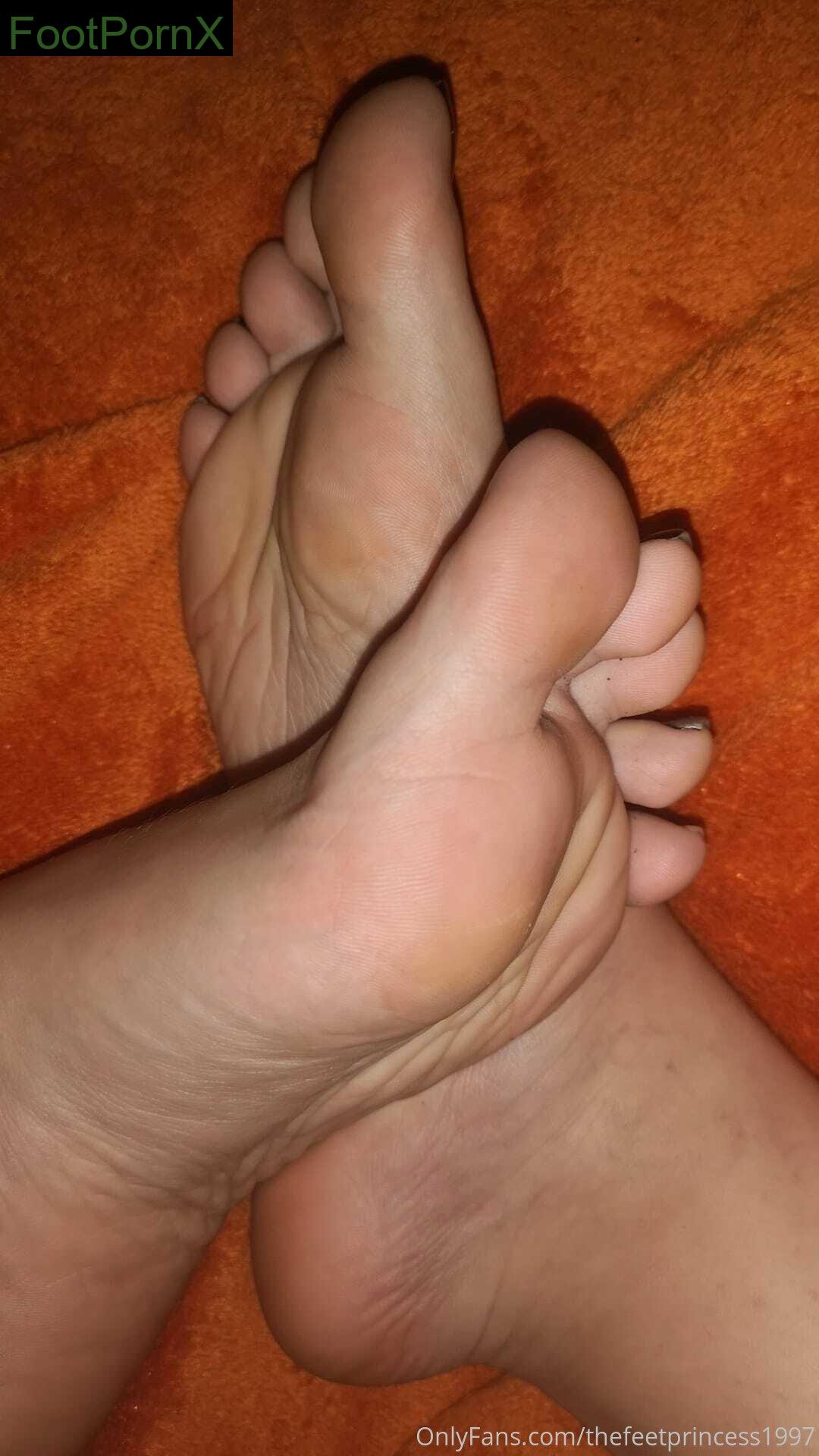 thefeetprincess1997 feet