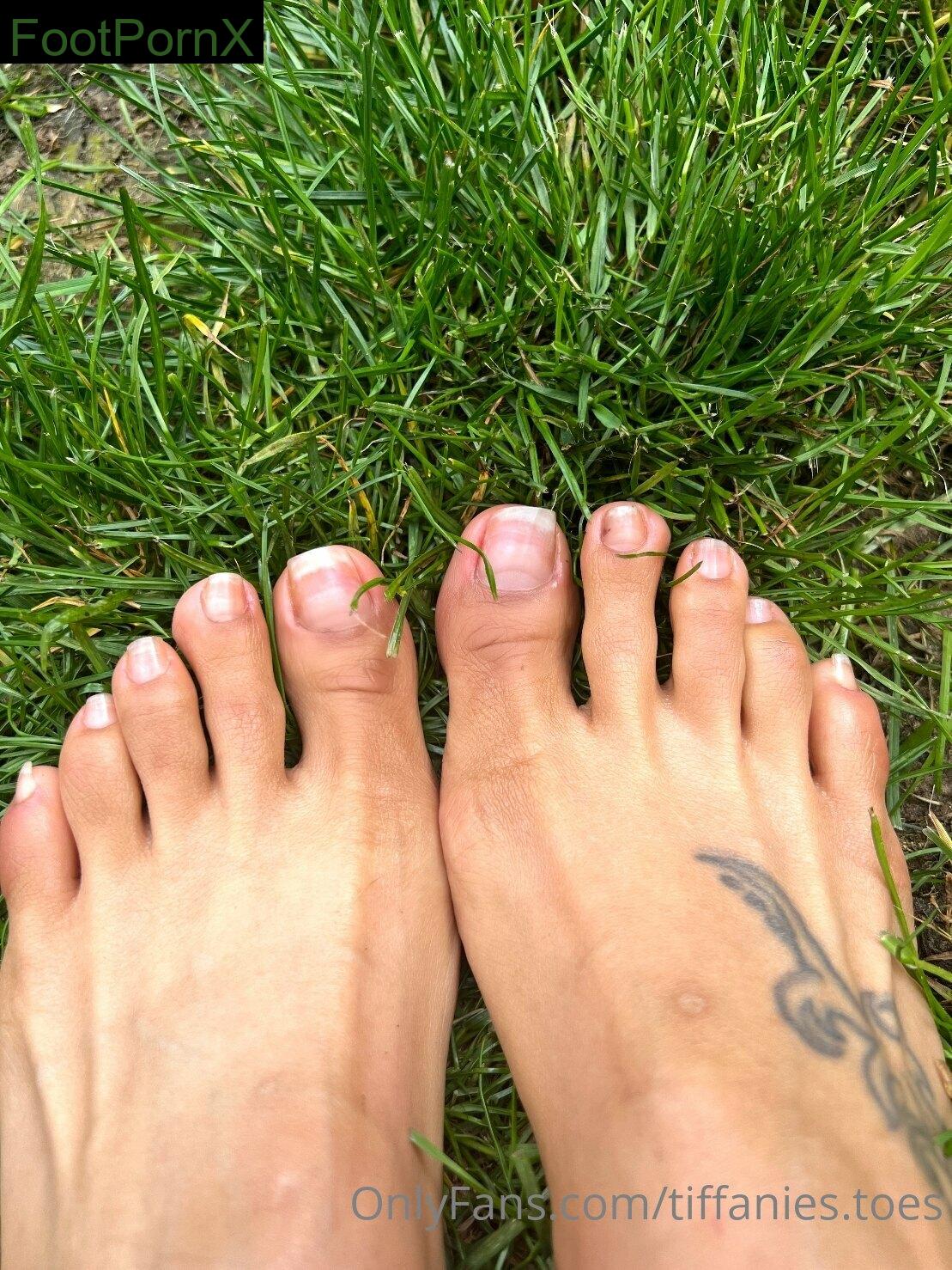 tiffanies.toes feet