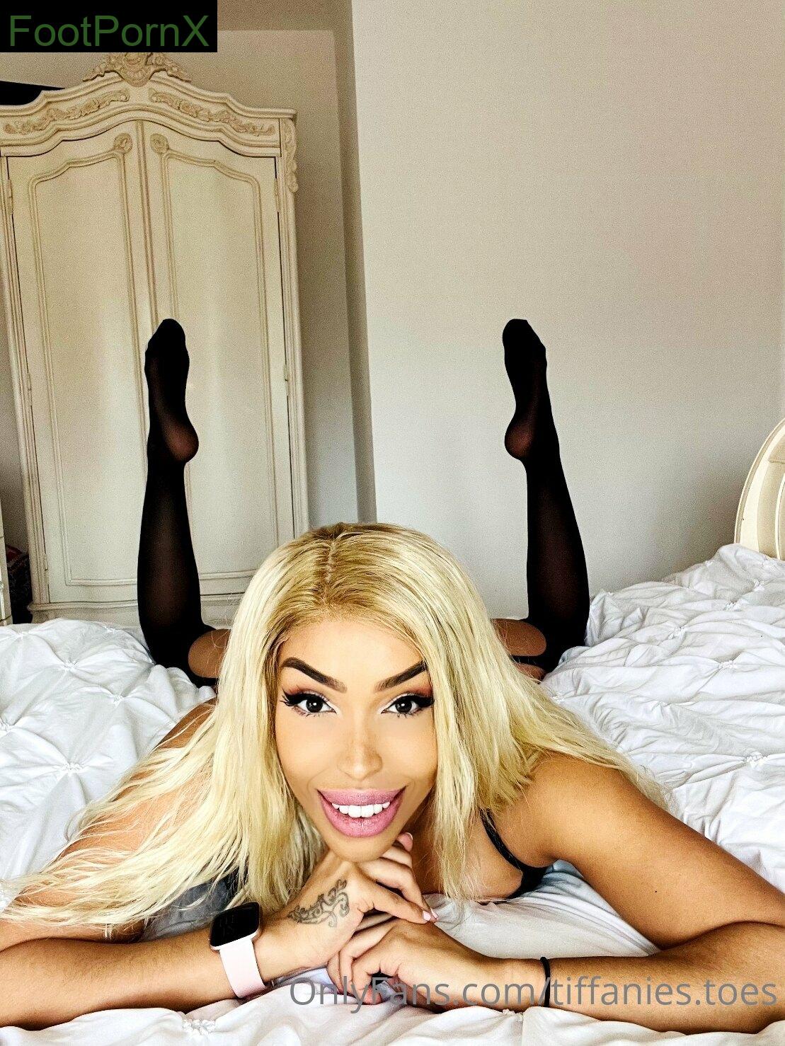 tiffanies.toes feet