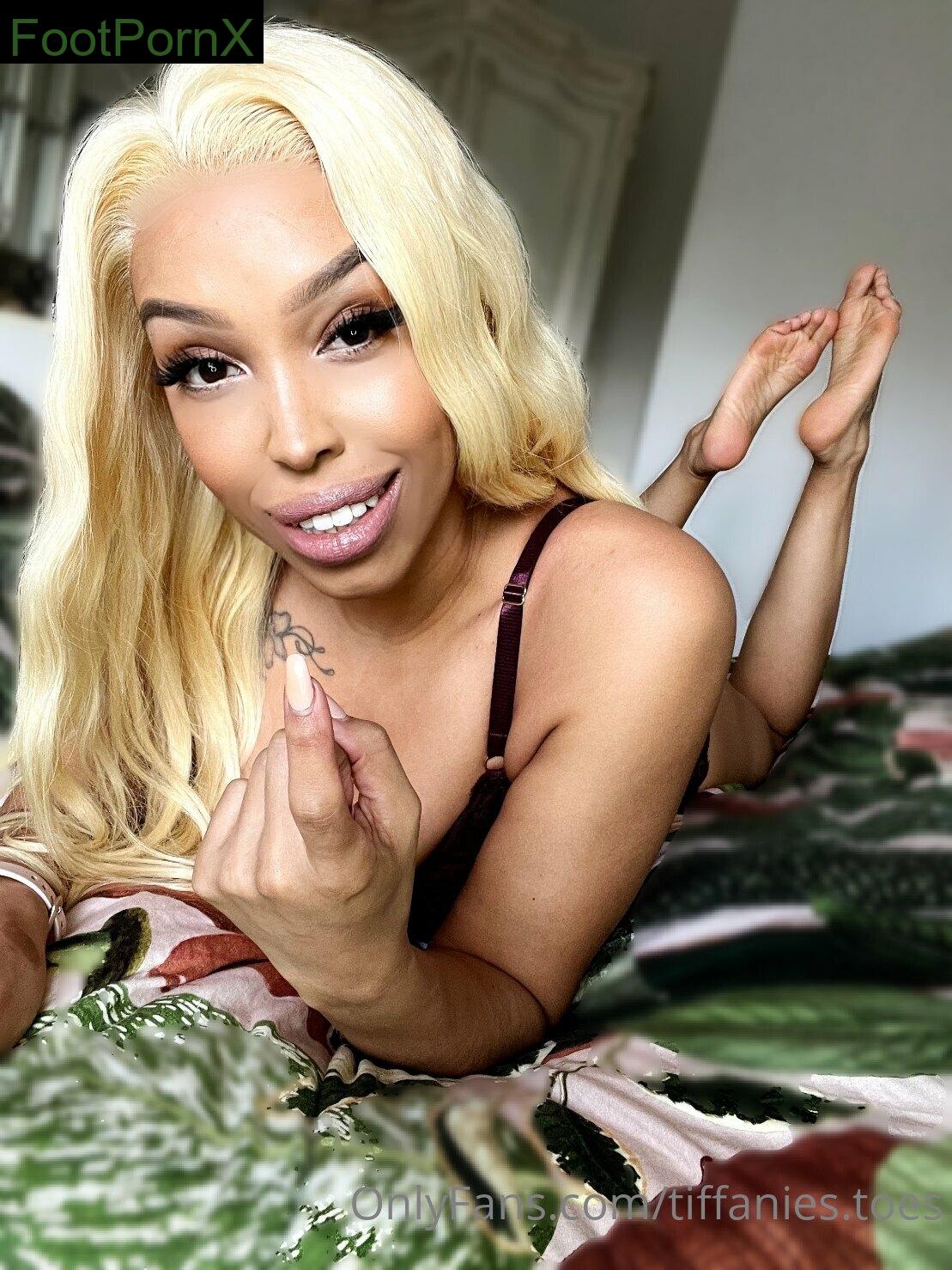 tiffanies.toes feet