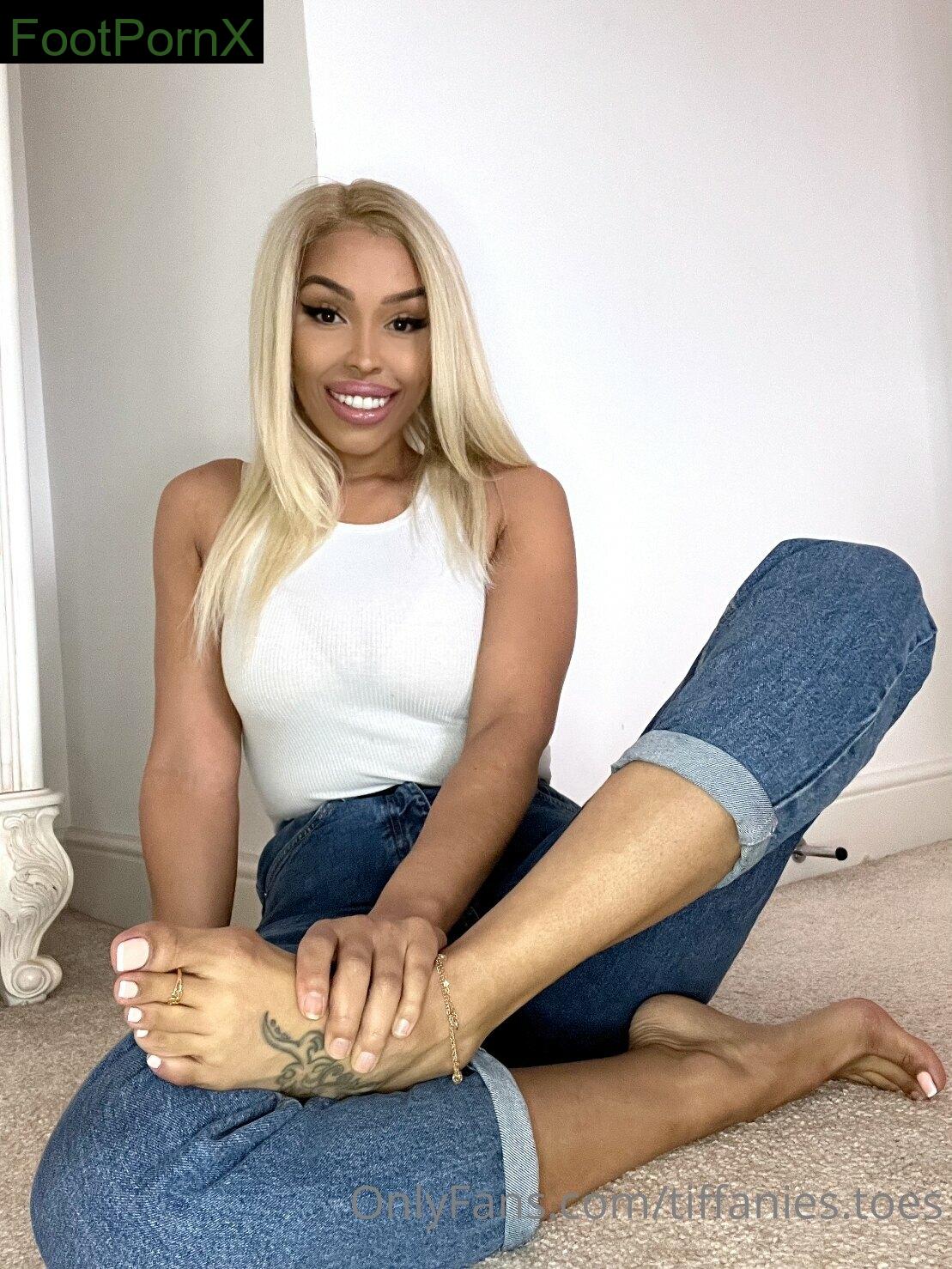 tiffanies.toes feet