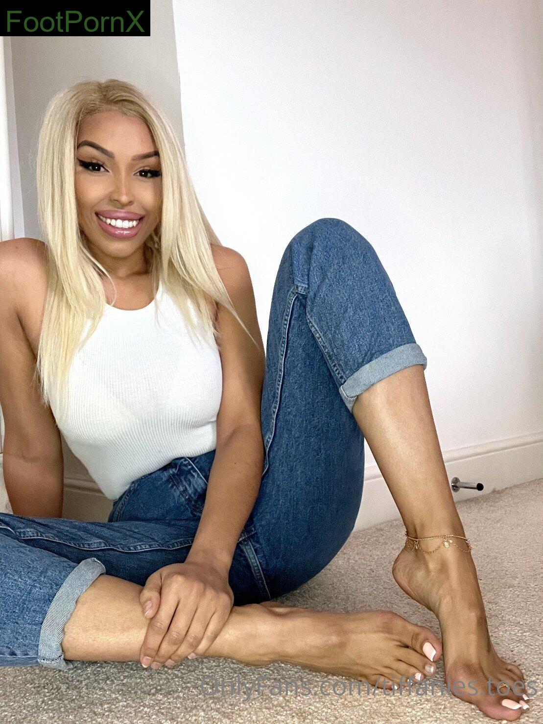 tiffanies.toes feet