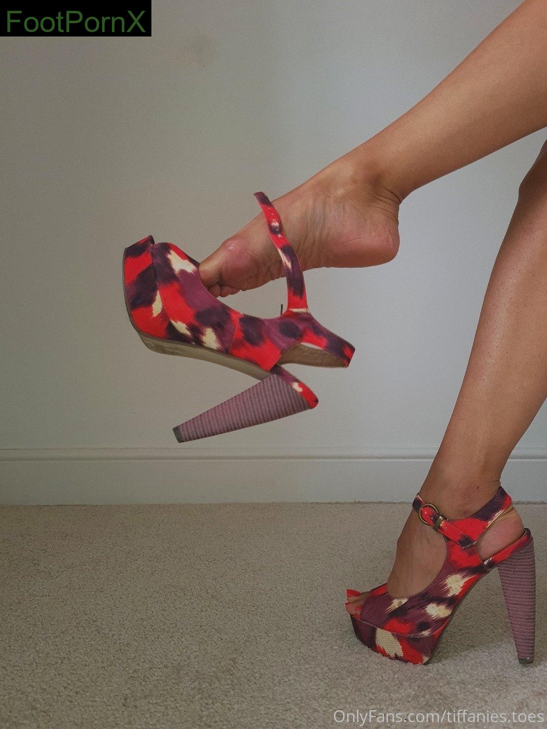 tiffanies.toes feet