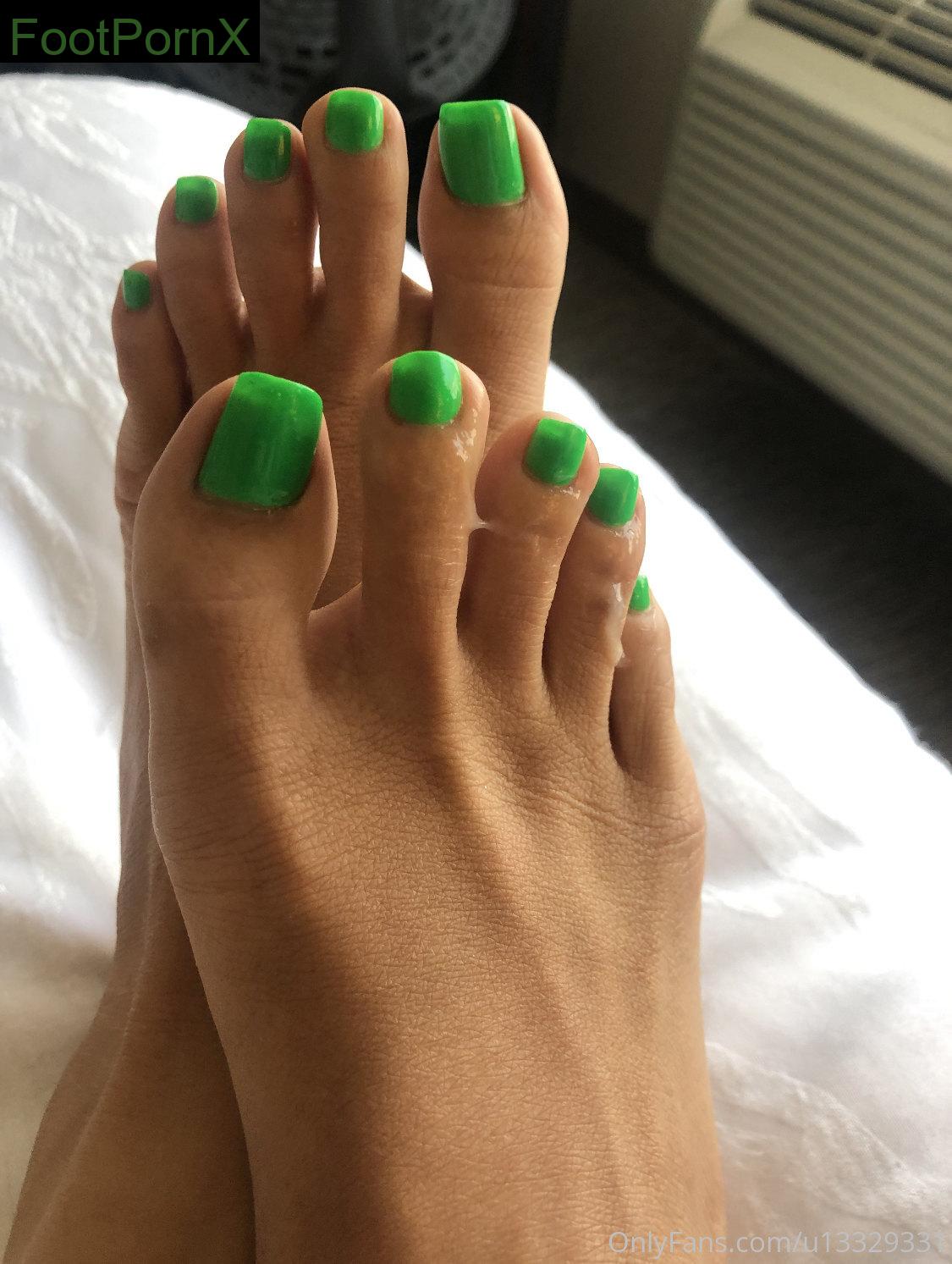 sosienna feet