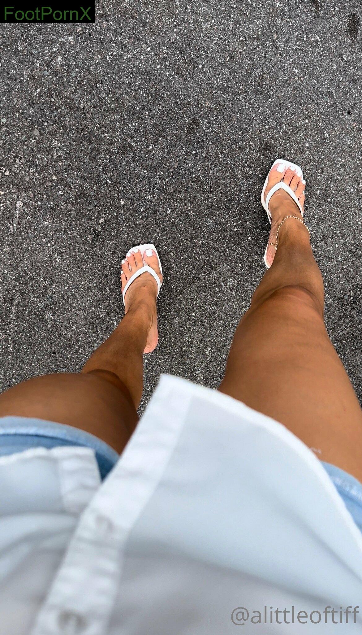 alittleoftiff feet