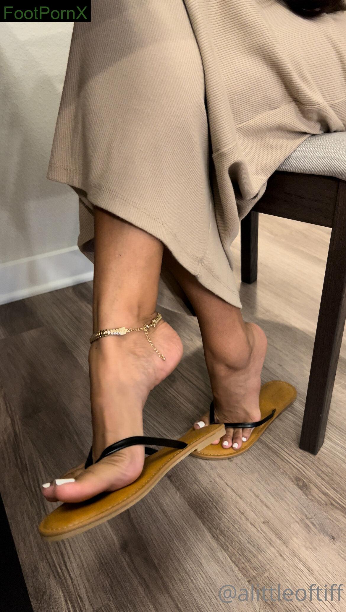 alittleoftiff feet