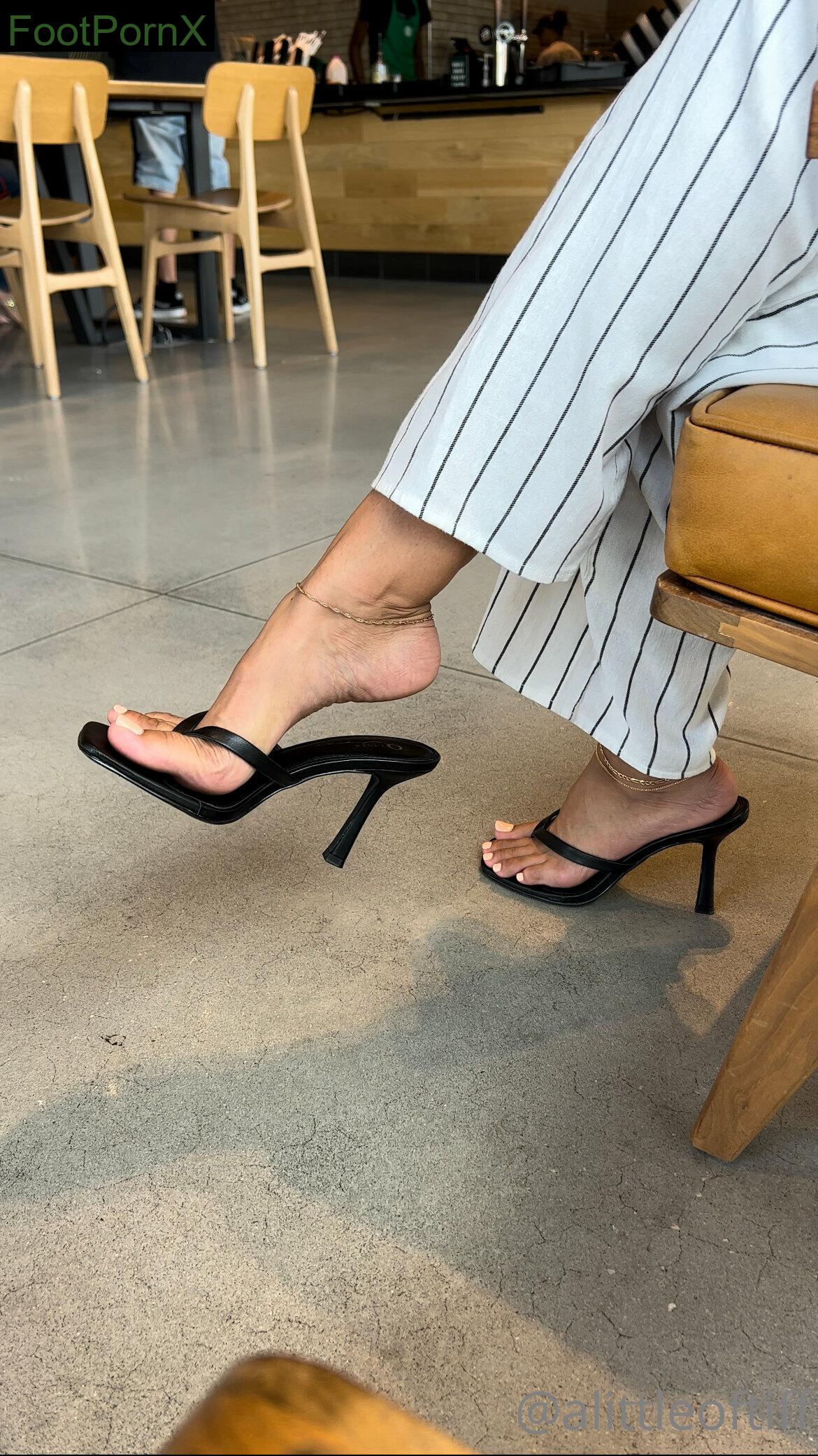 alittleoftiff feet