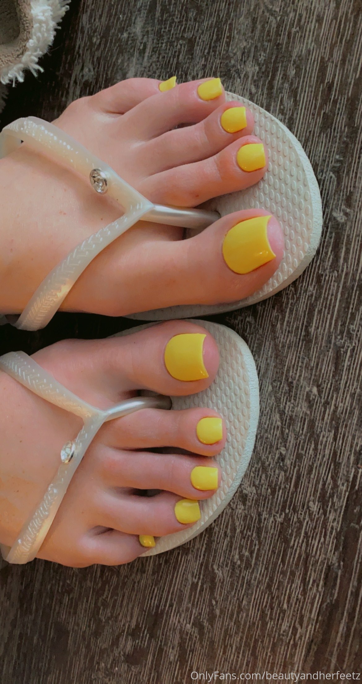 beautyandherfeetz feet