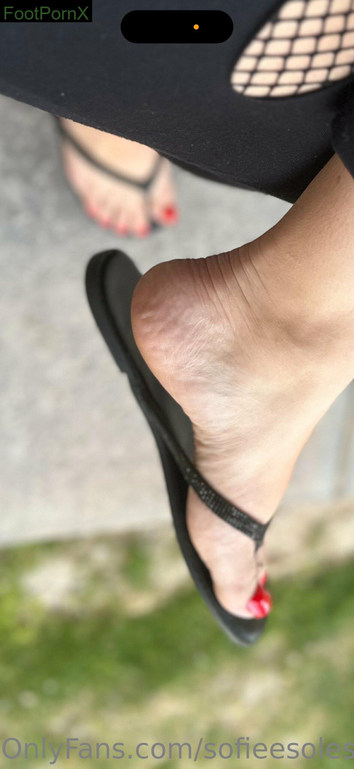 sofieesoles feet