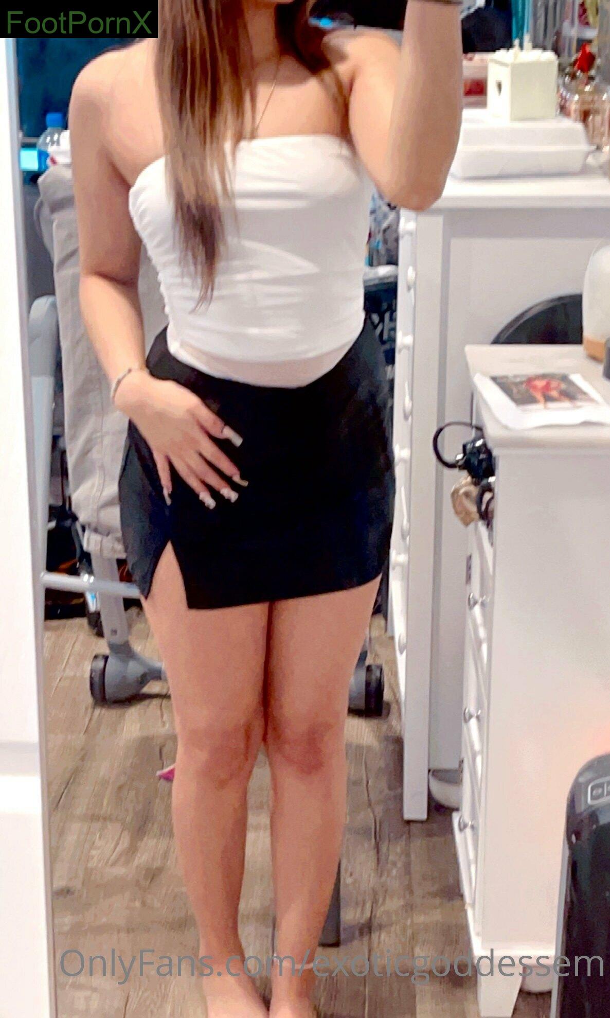 exoticgoddessem feet