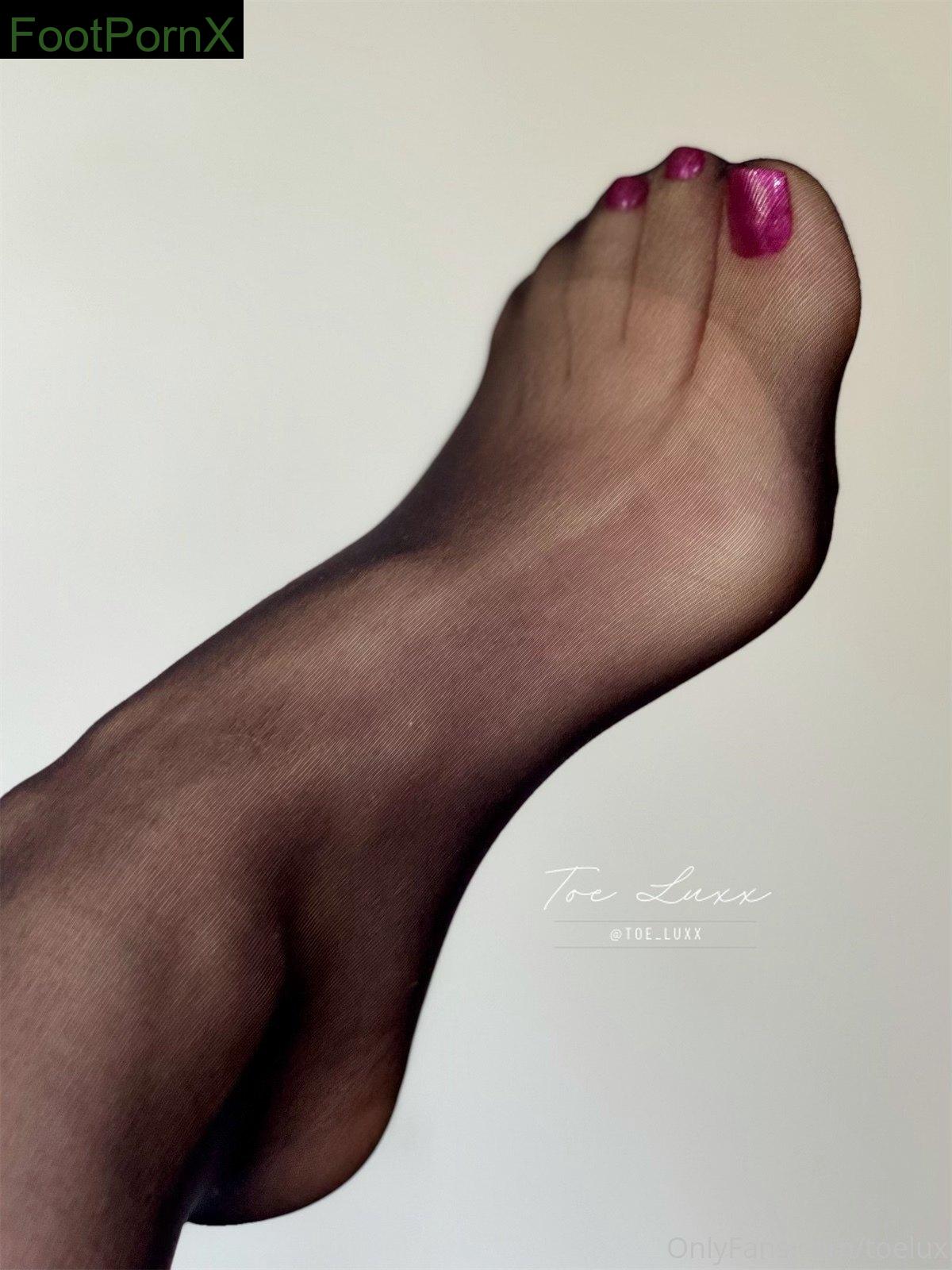 toeluxx feet