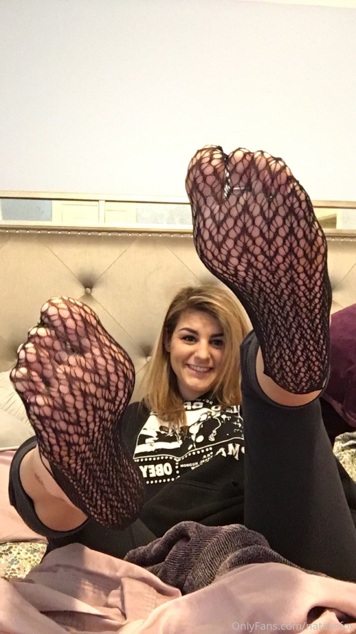 nataliefox feet