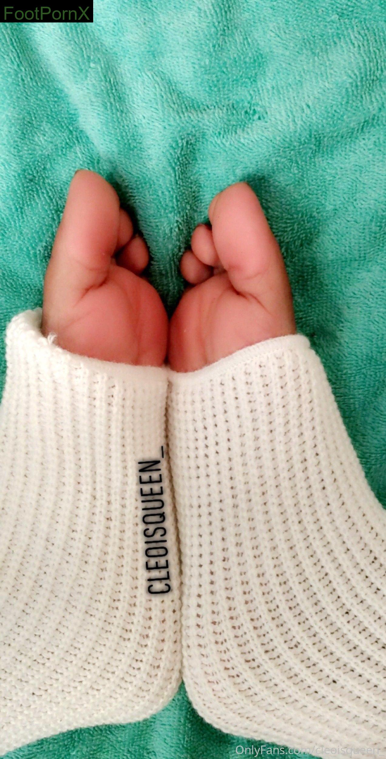 cleoisqueen_ feet