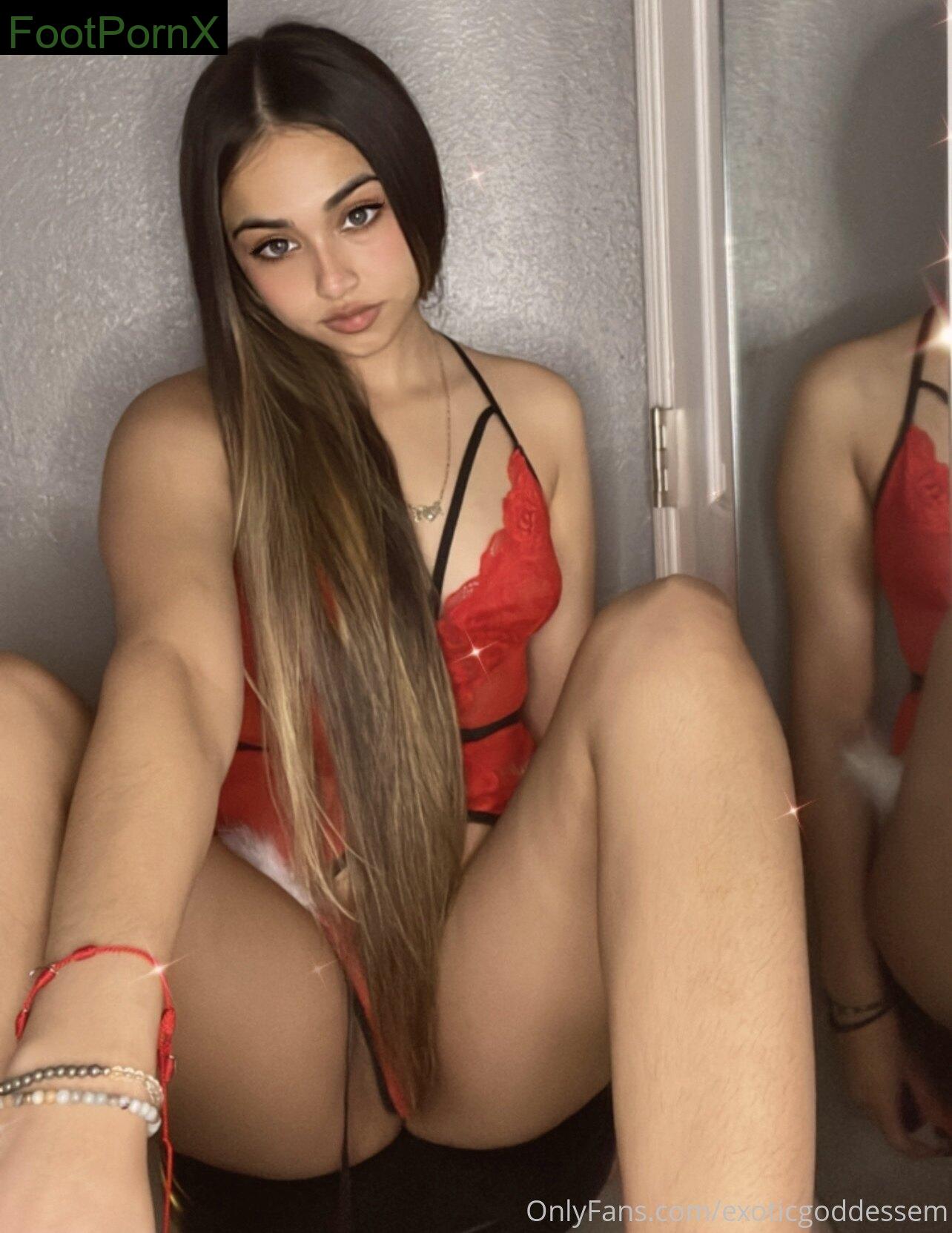 exoticgoddessem feet
