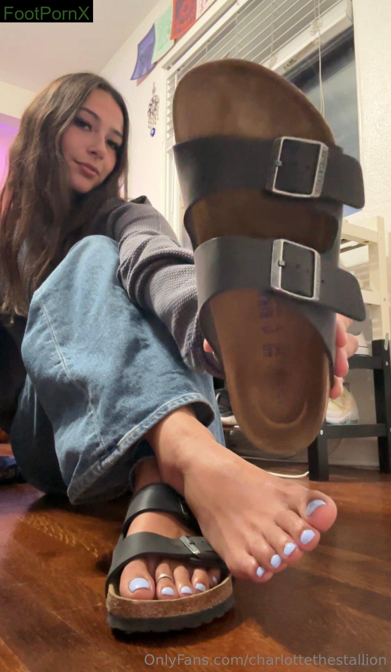 charlottethestallion feet