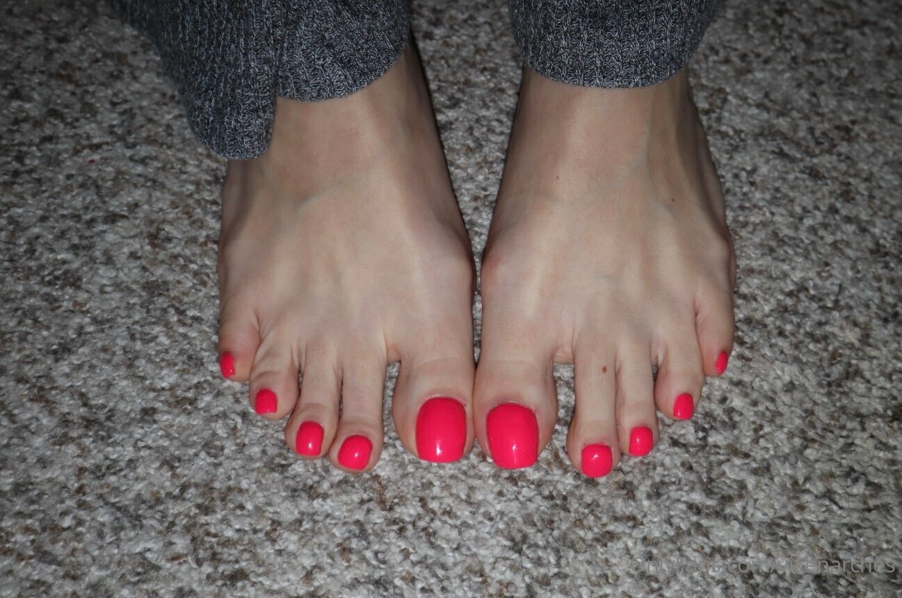 vixenarches feet