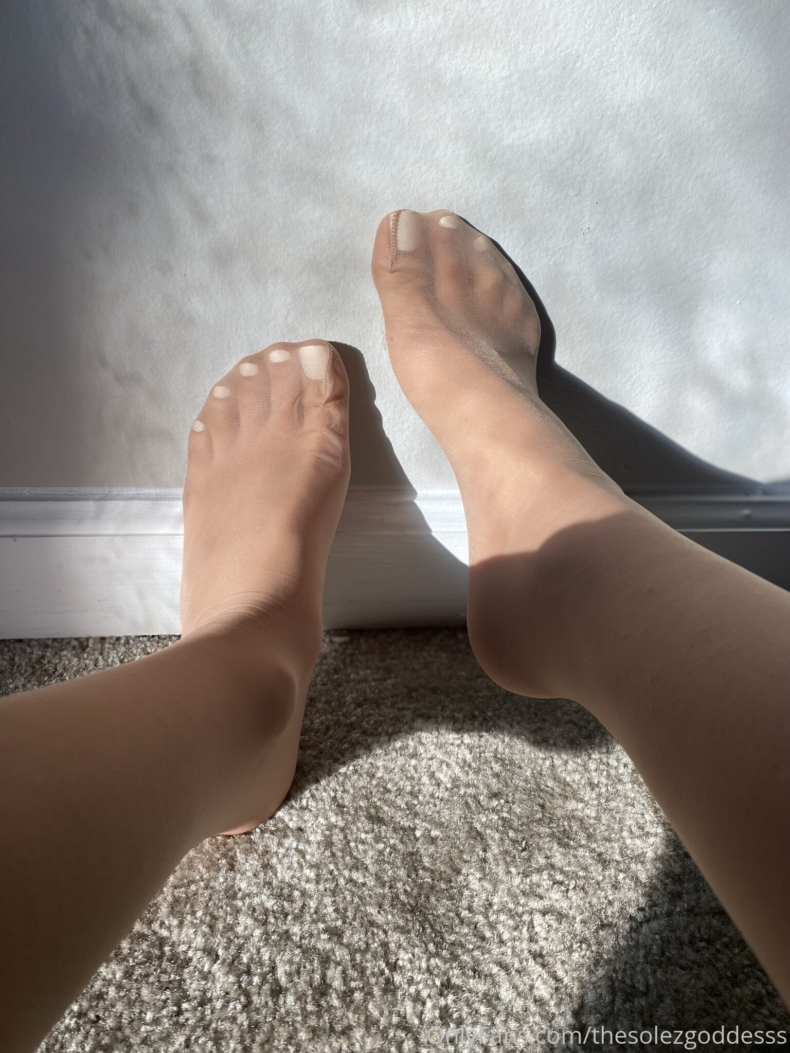 theemsmonroe feet