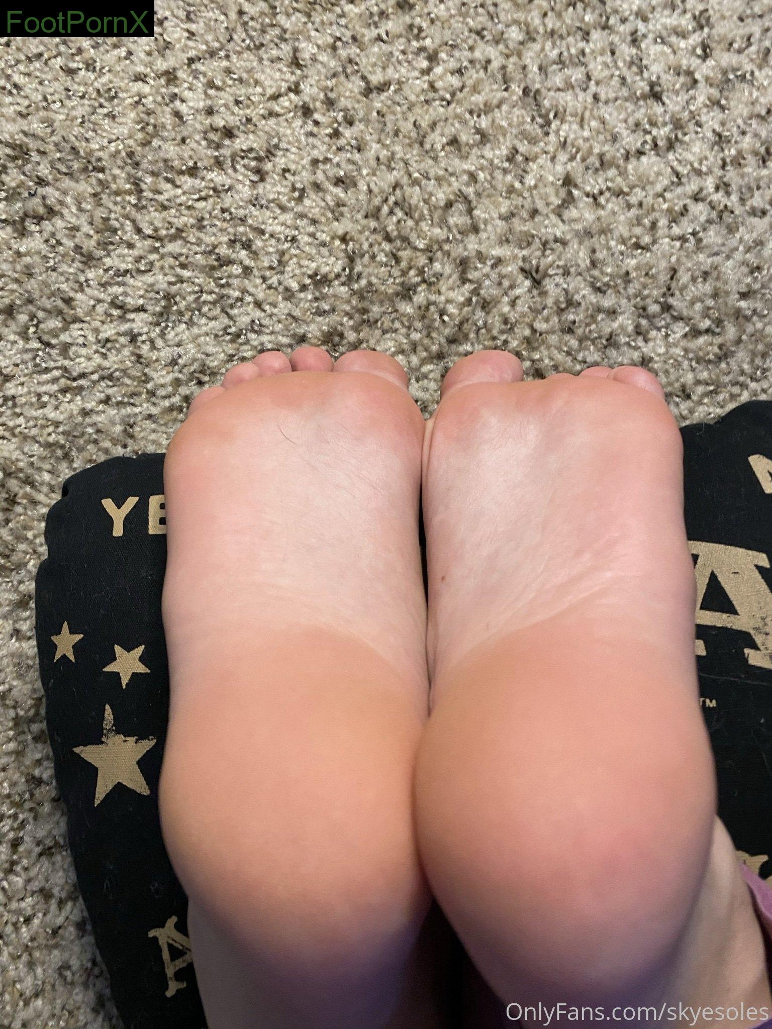 solesofskye feet