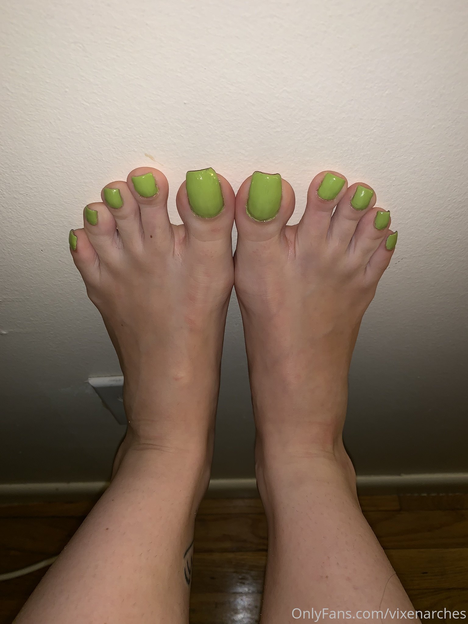 vixenarches feet