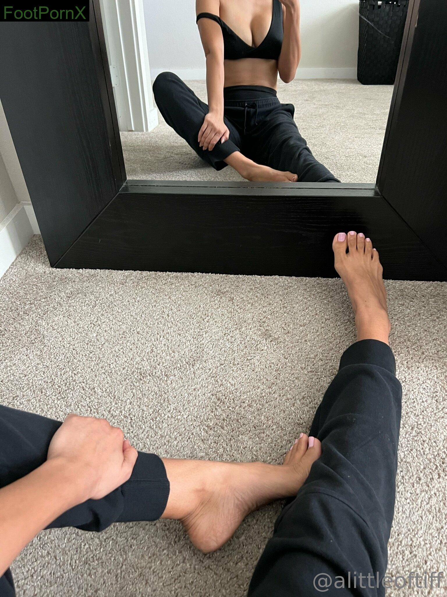 alittleoftiff feet