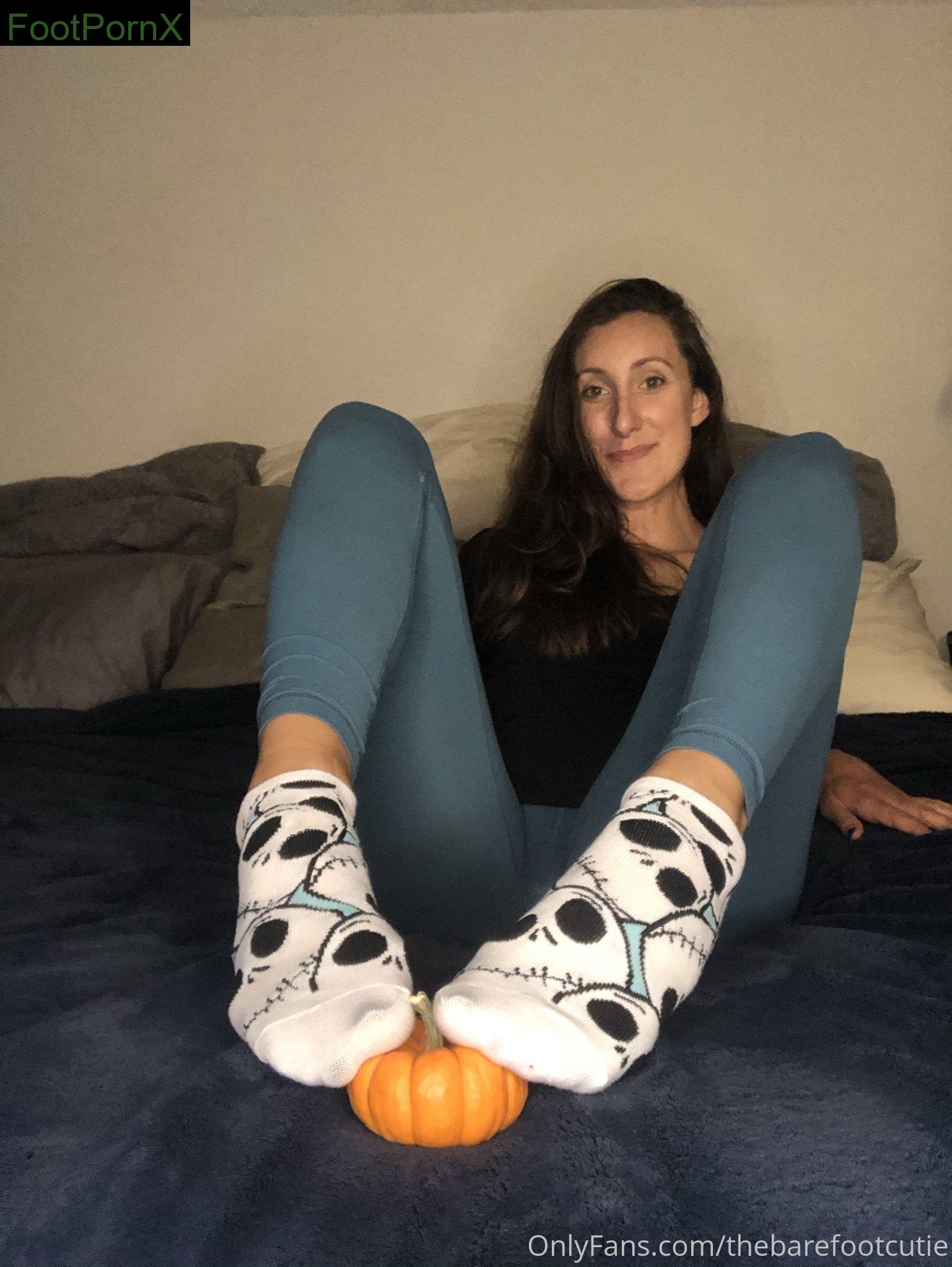 thebarefootcutie feet