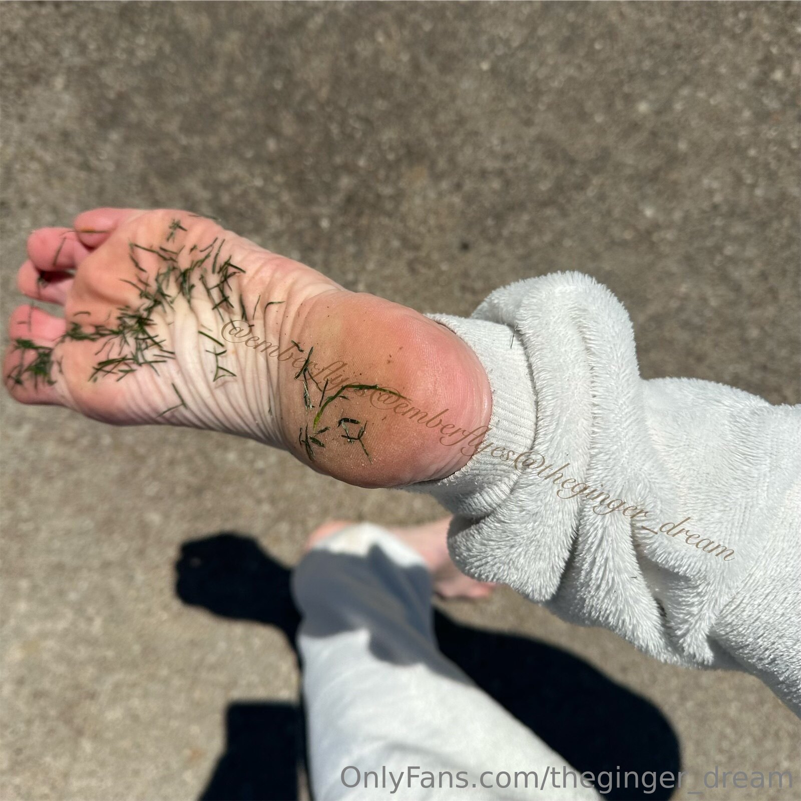 theginger_dream feet