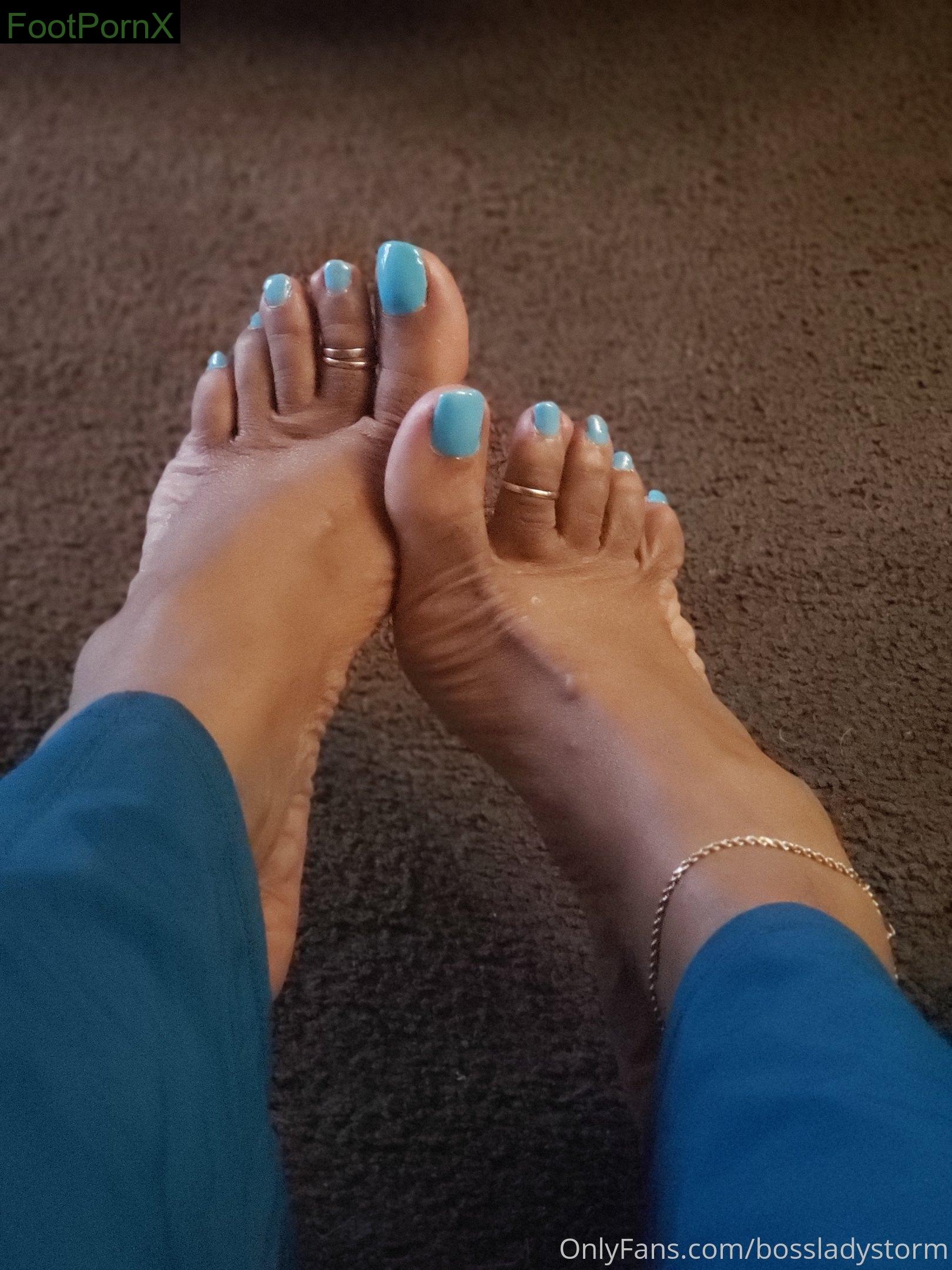 bossladystorm feet