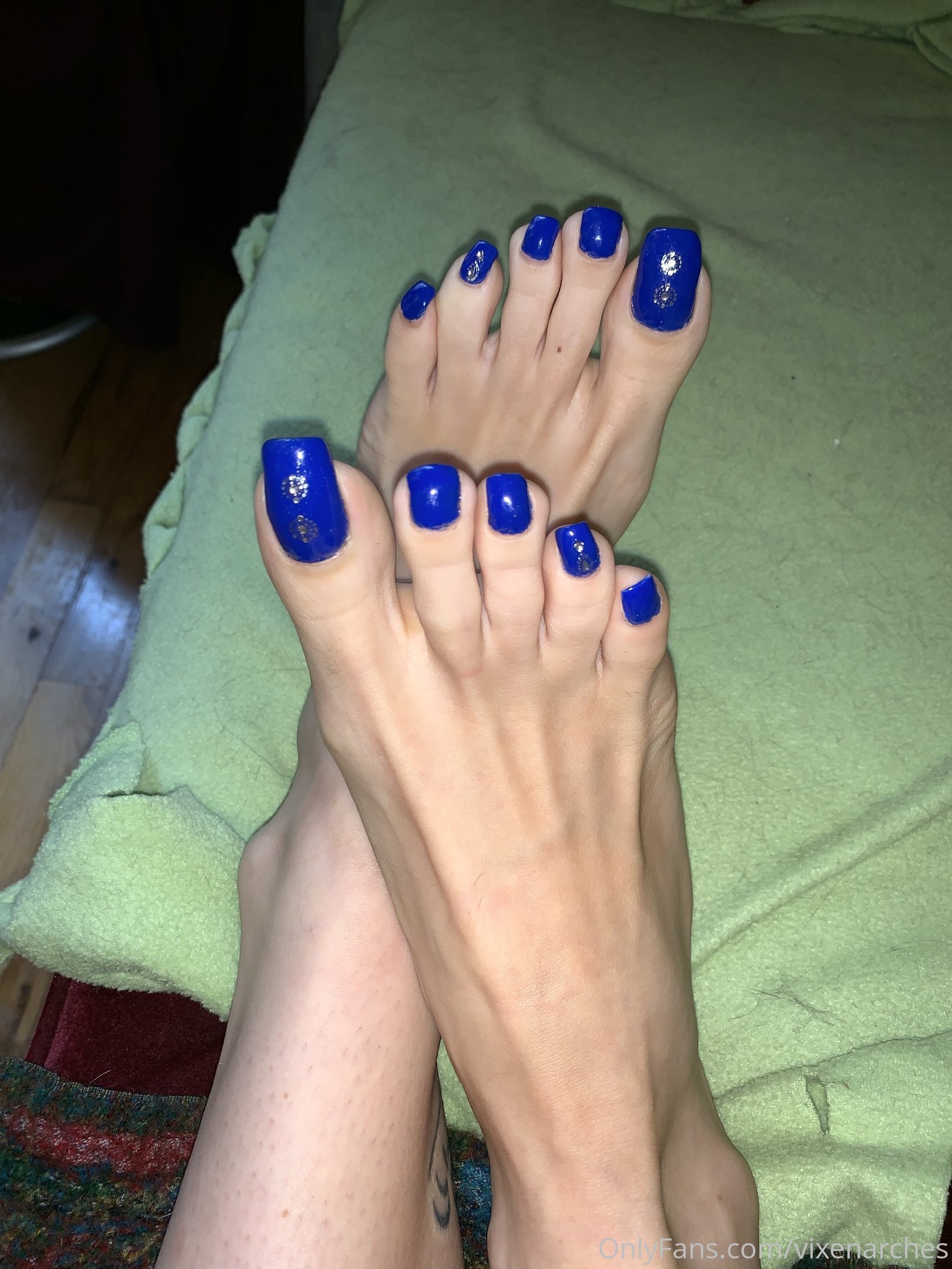 vixenarches feet