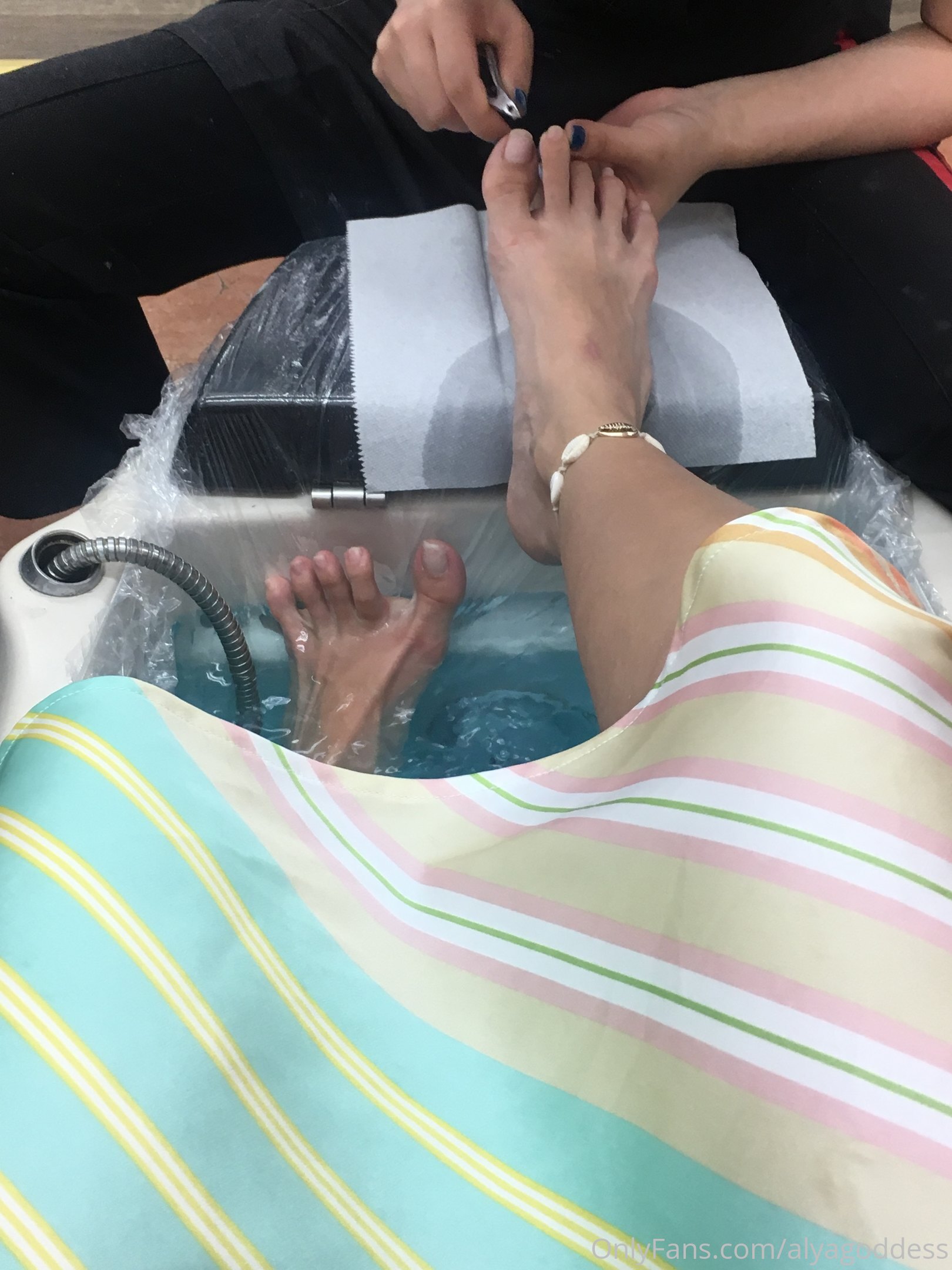 alyagoddess feet