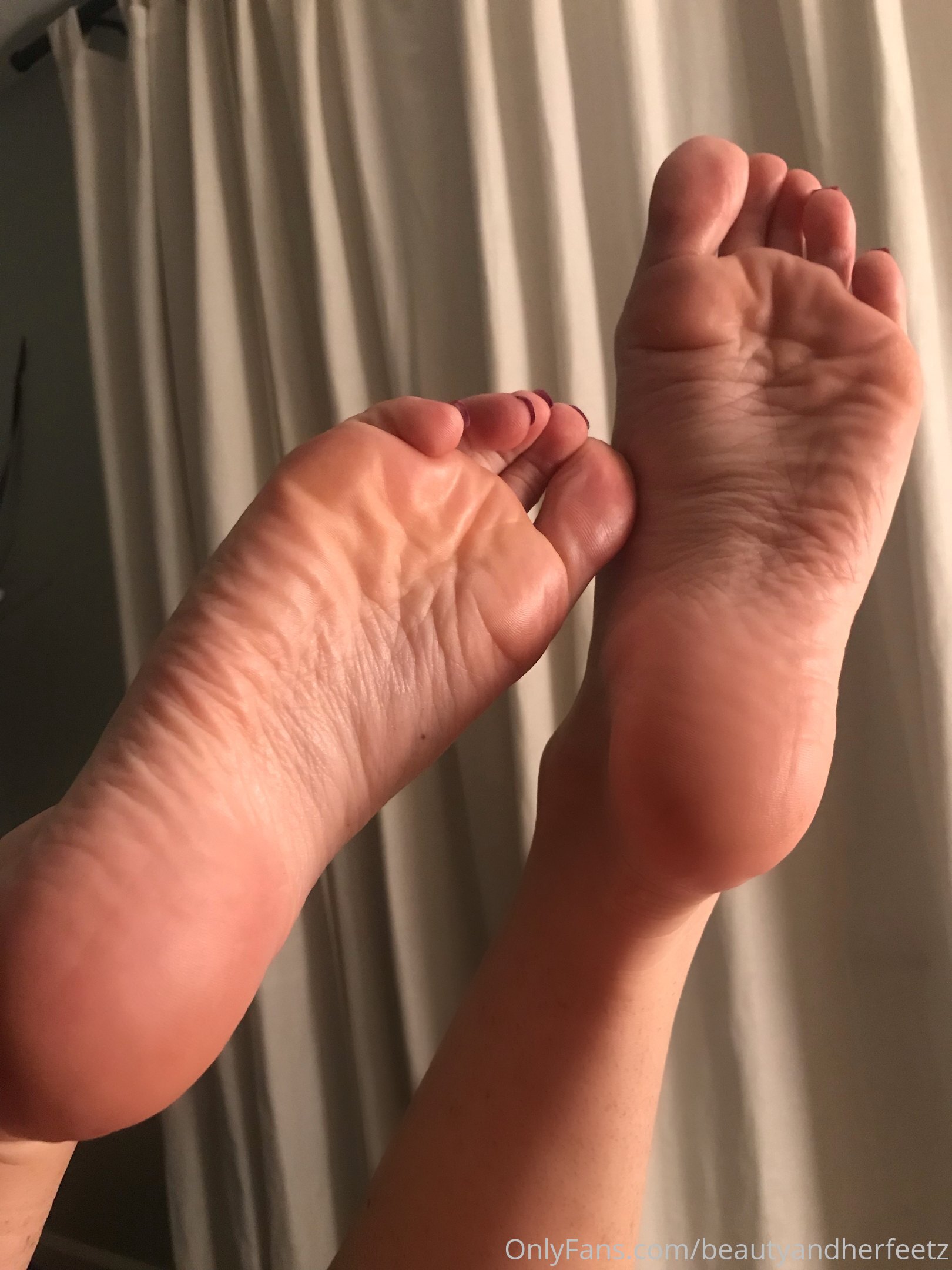 beautyandherfeetz feet