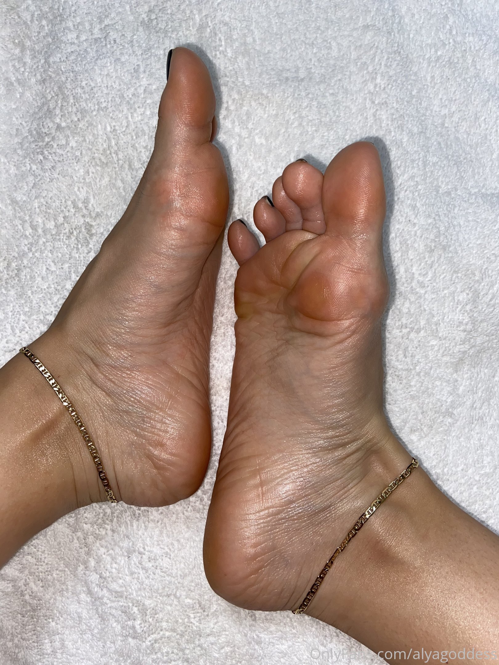 alyagoddess feet