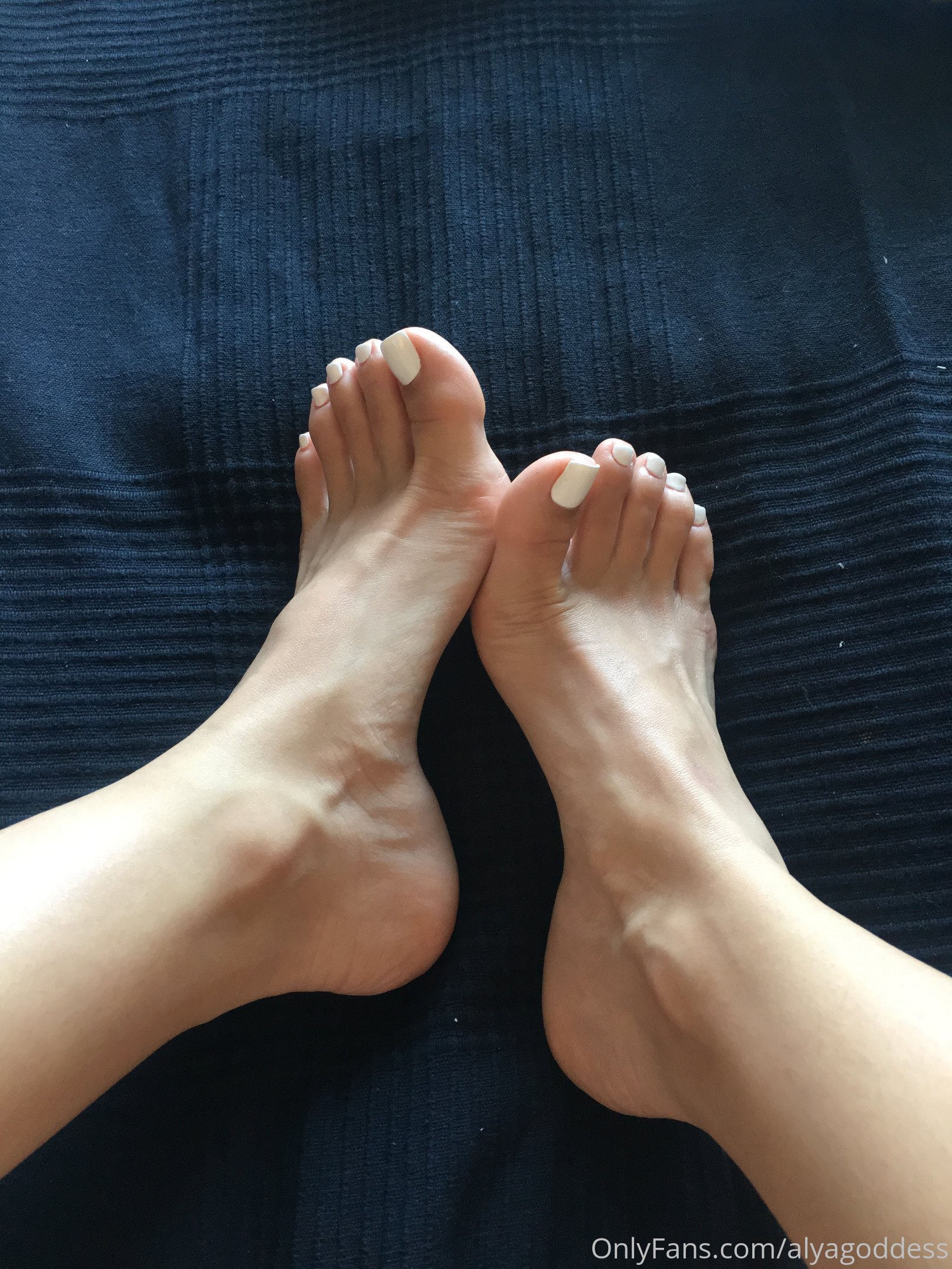 alyagoddess feet