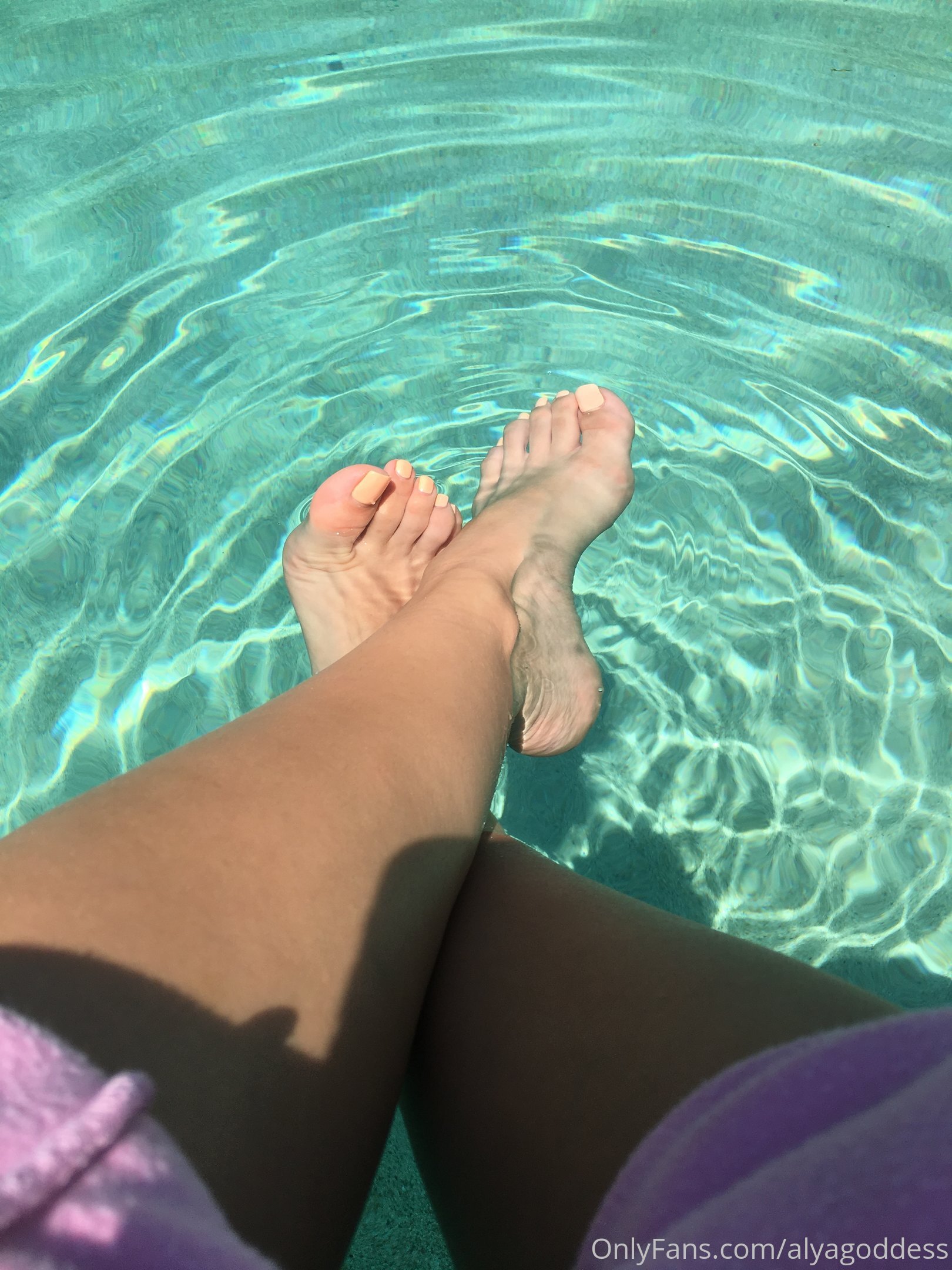 alyagoddess feet