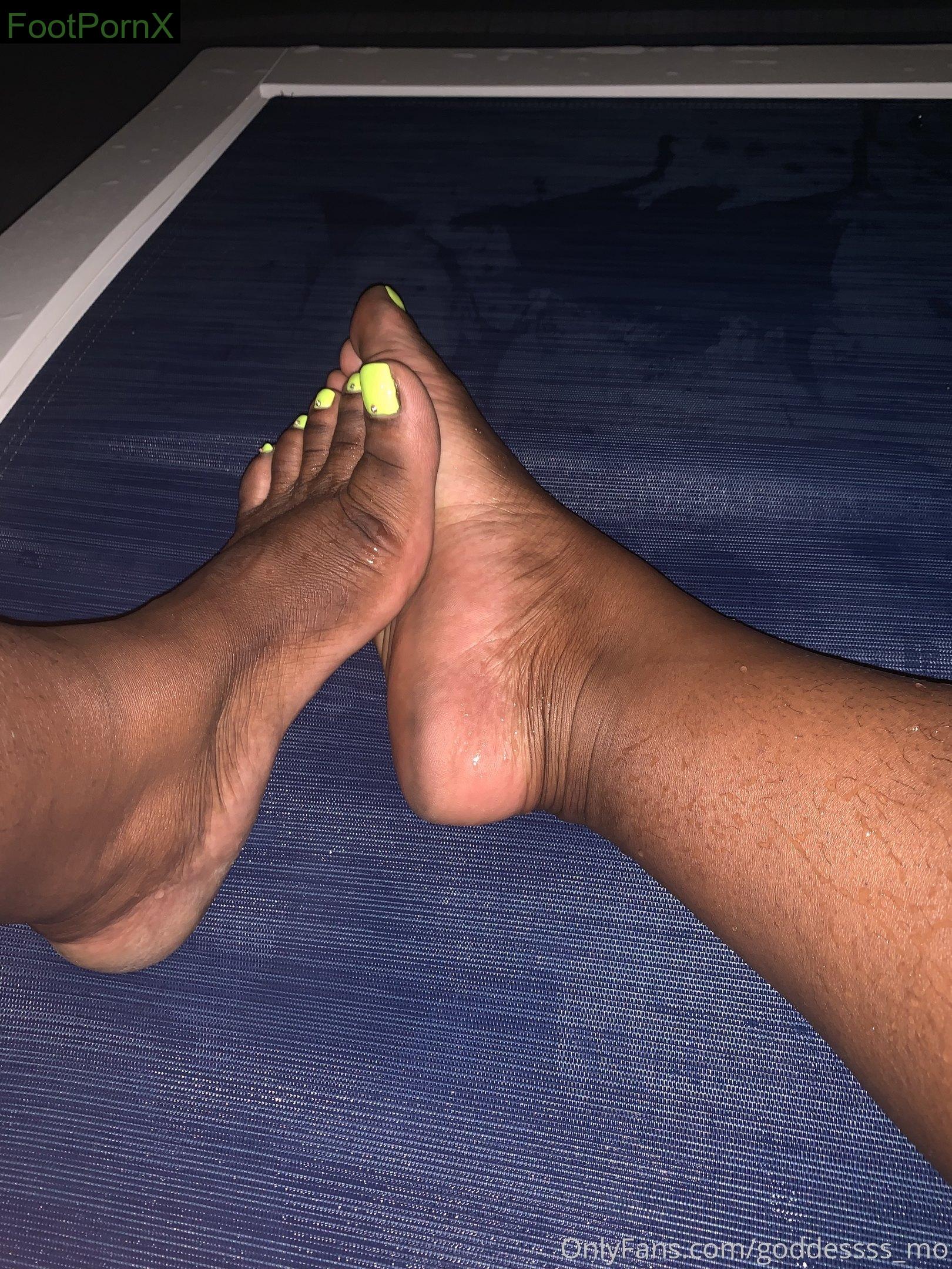 goddess_monay feet