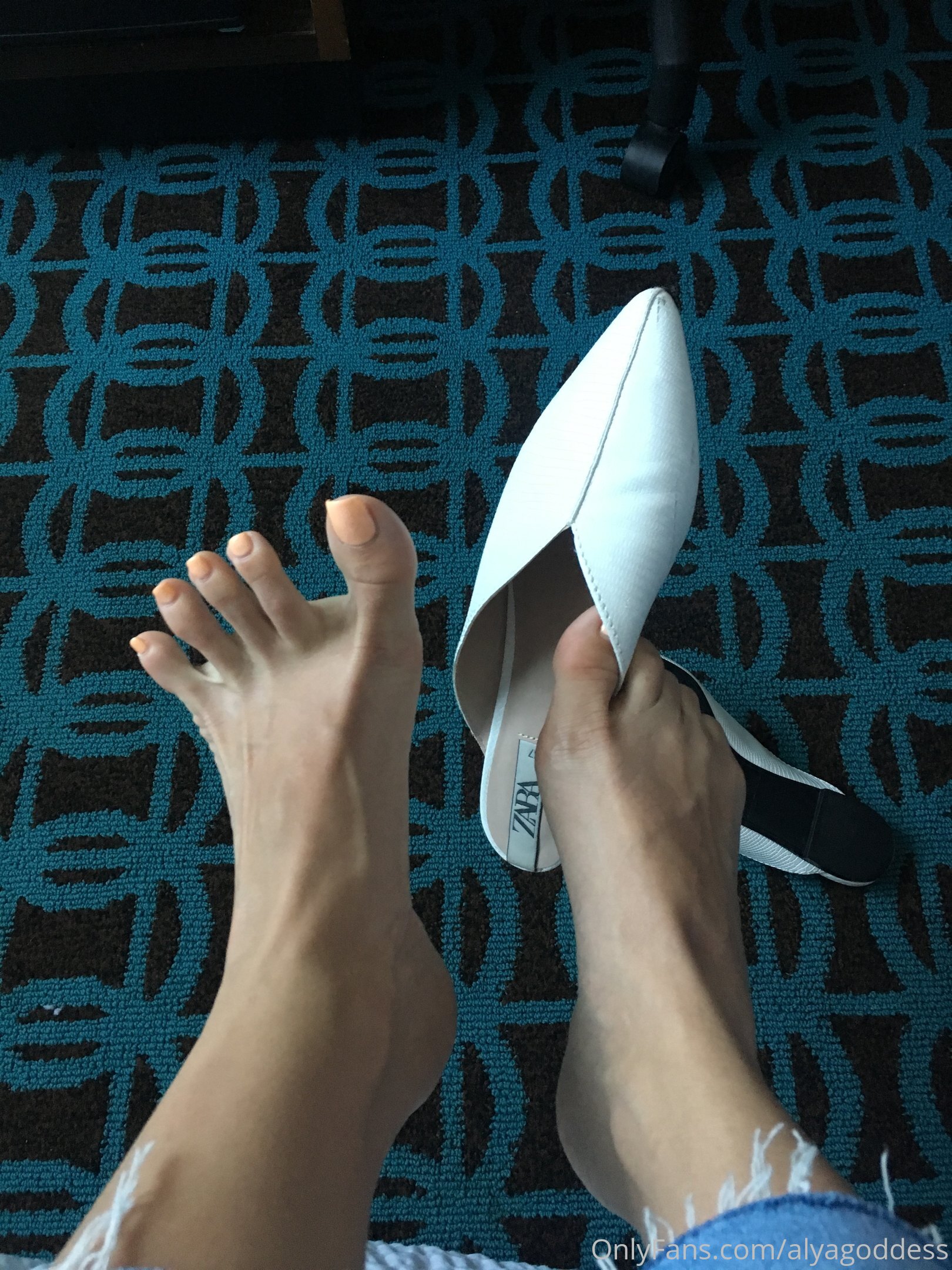 alyagoddess feet