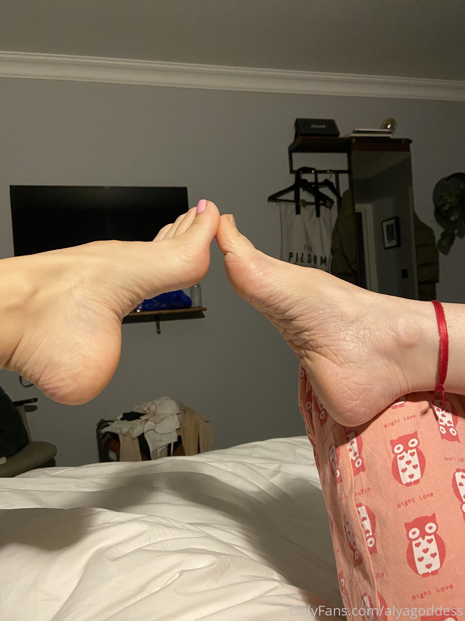 alyagoddess feet