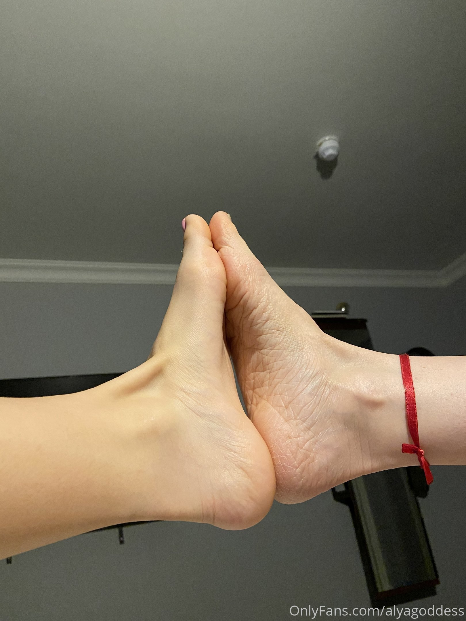 alyagoddess feet