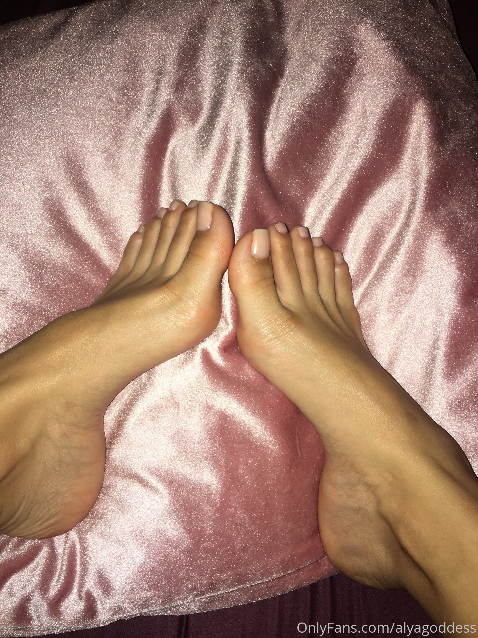 alyagoddess feet