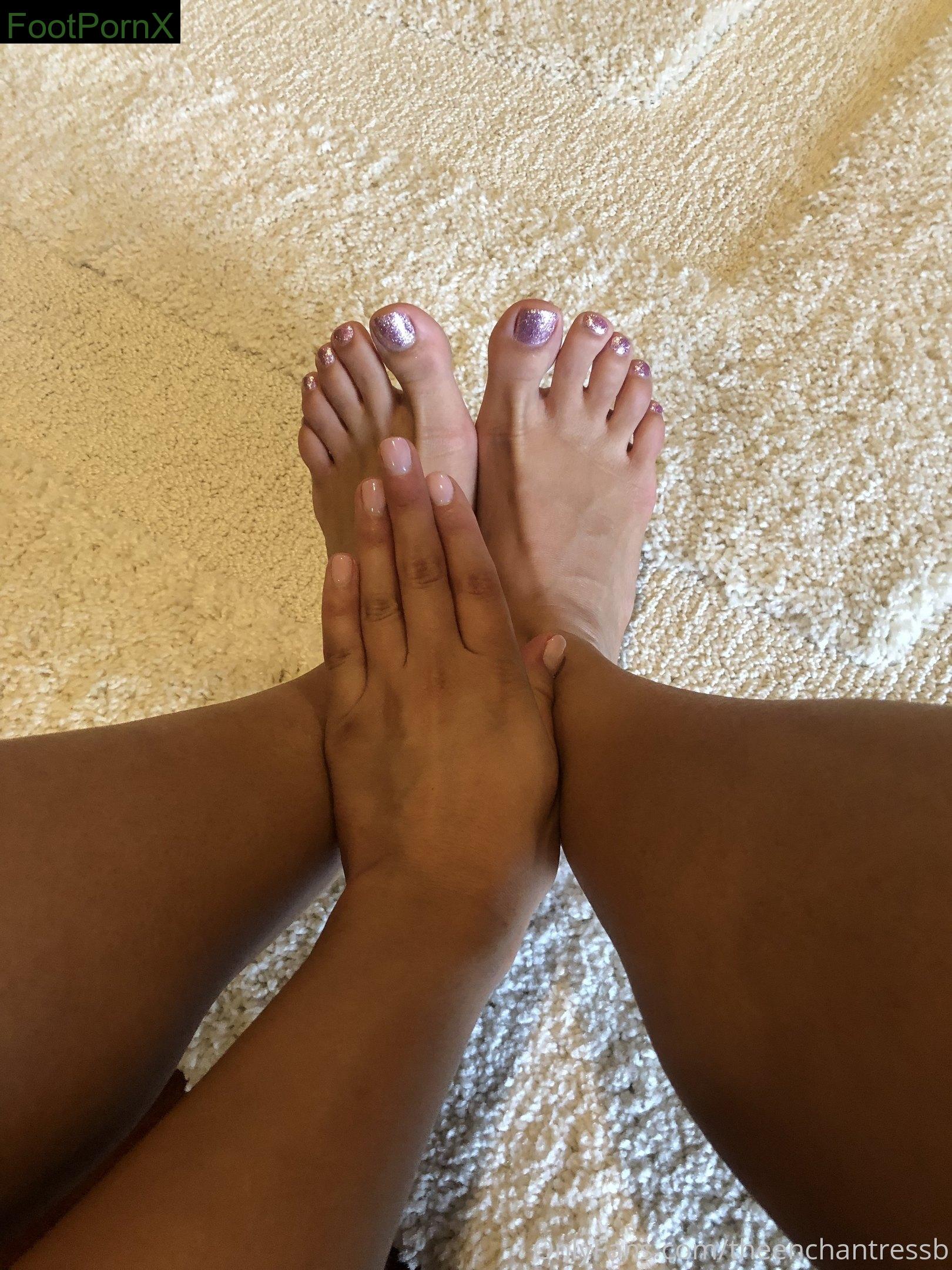 theenchantressb feet