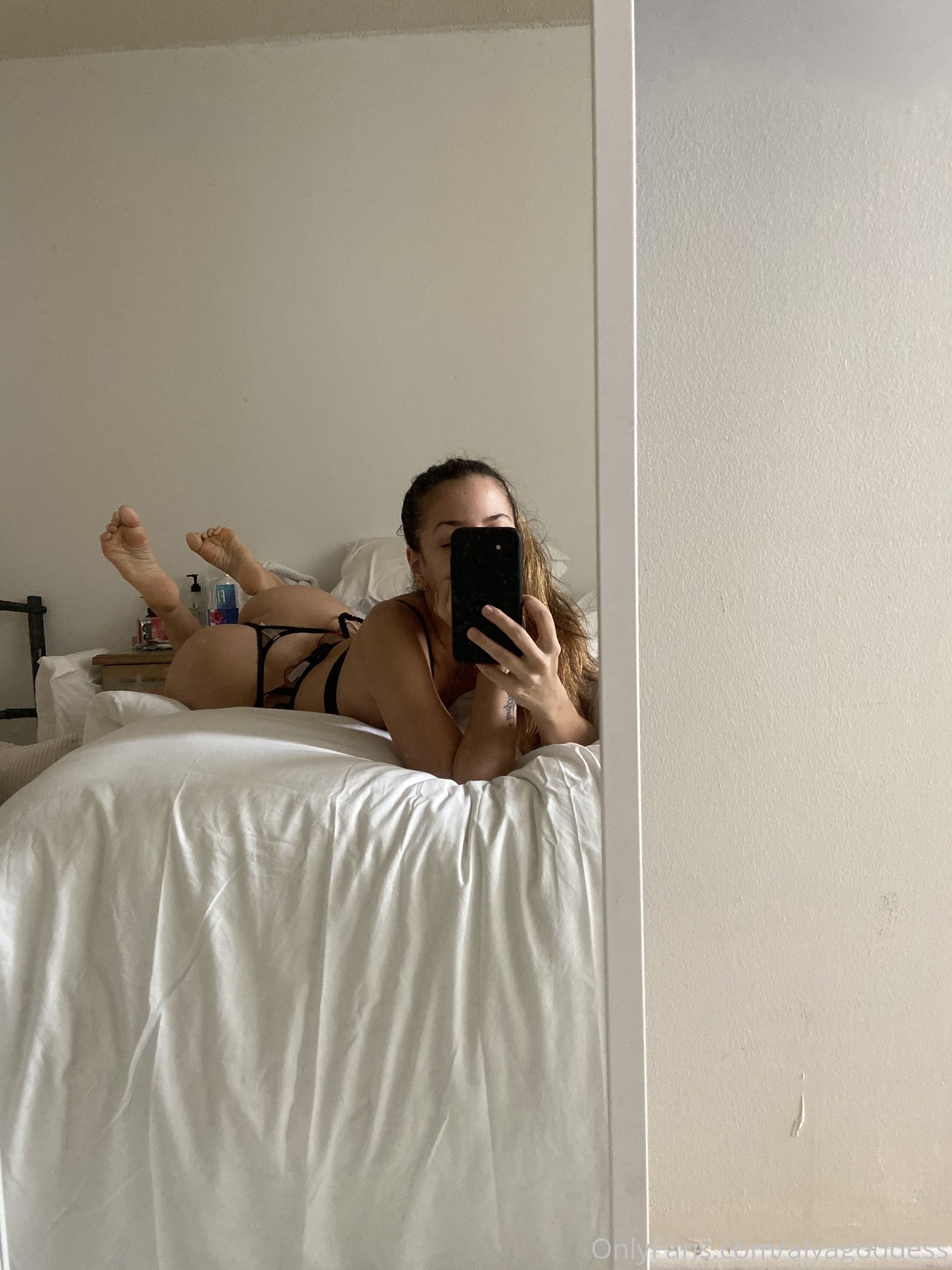 alyagoddess feet