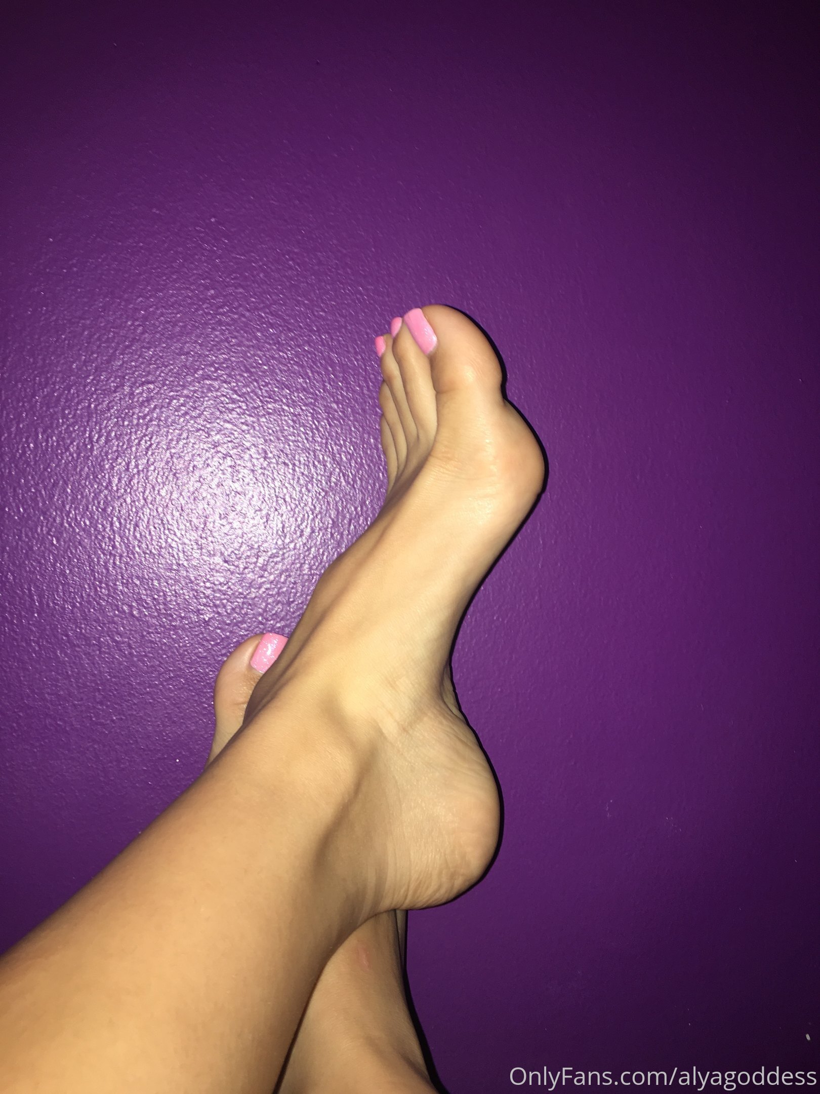 alyagoddess feet